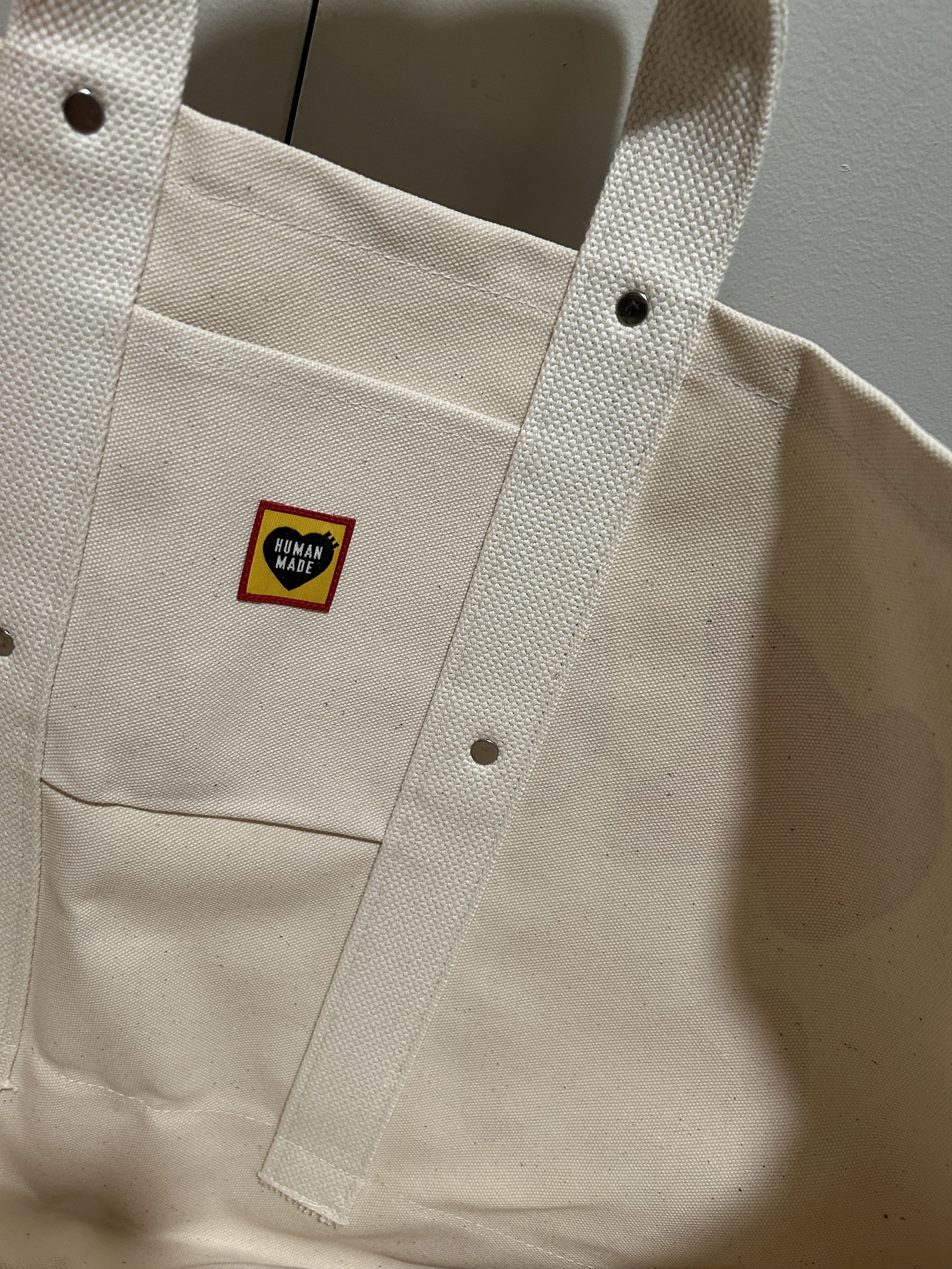 Human Made × Kaws Human Made × Kaws TOTE BAG KAWSMADE LARGE POLAR BEAR Size ONE SIZE - 6 Thumbnail