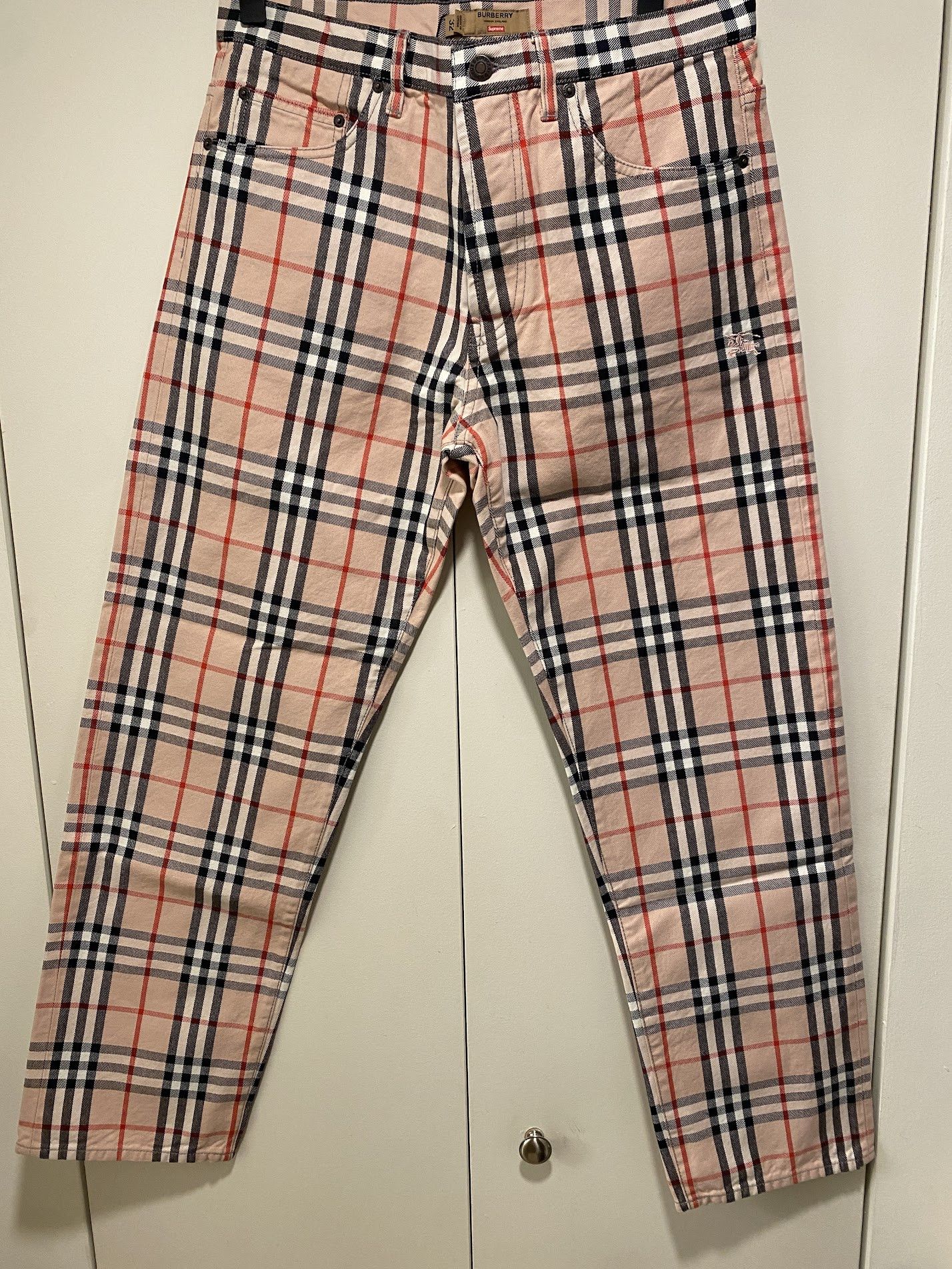 image of Burberry x Supreme S/s 22 Jeans - Pink Size 32, Men's