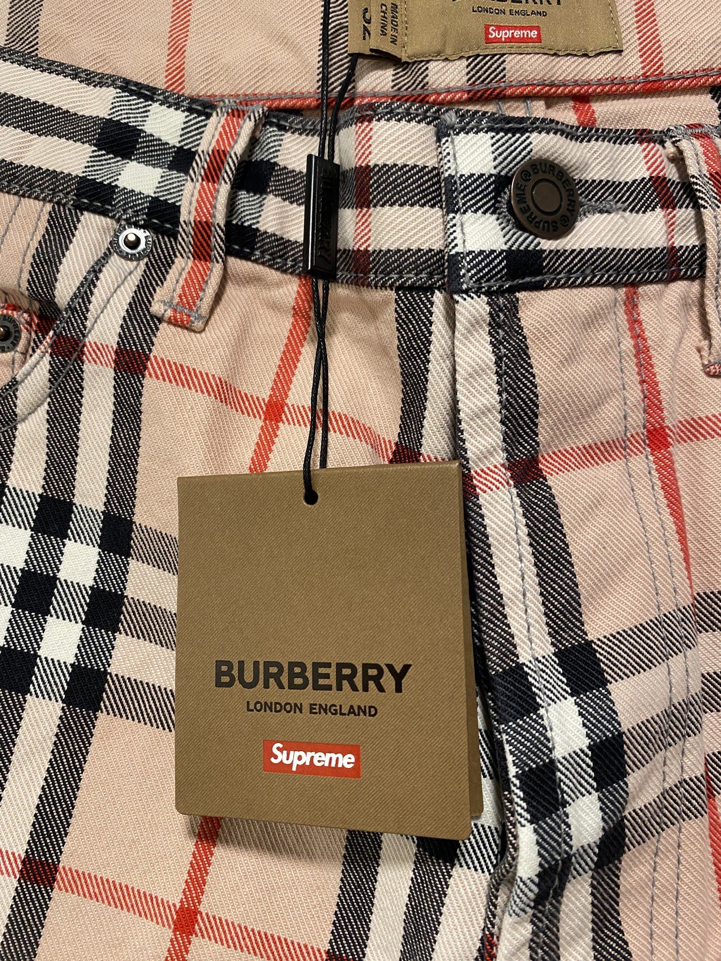 Burberry × Supreme Burberry x Supreme S/S 22 Jeans - Pink Size 32 Size US 32 / EU 48 - 9 Thumbnail