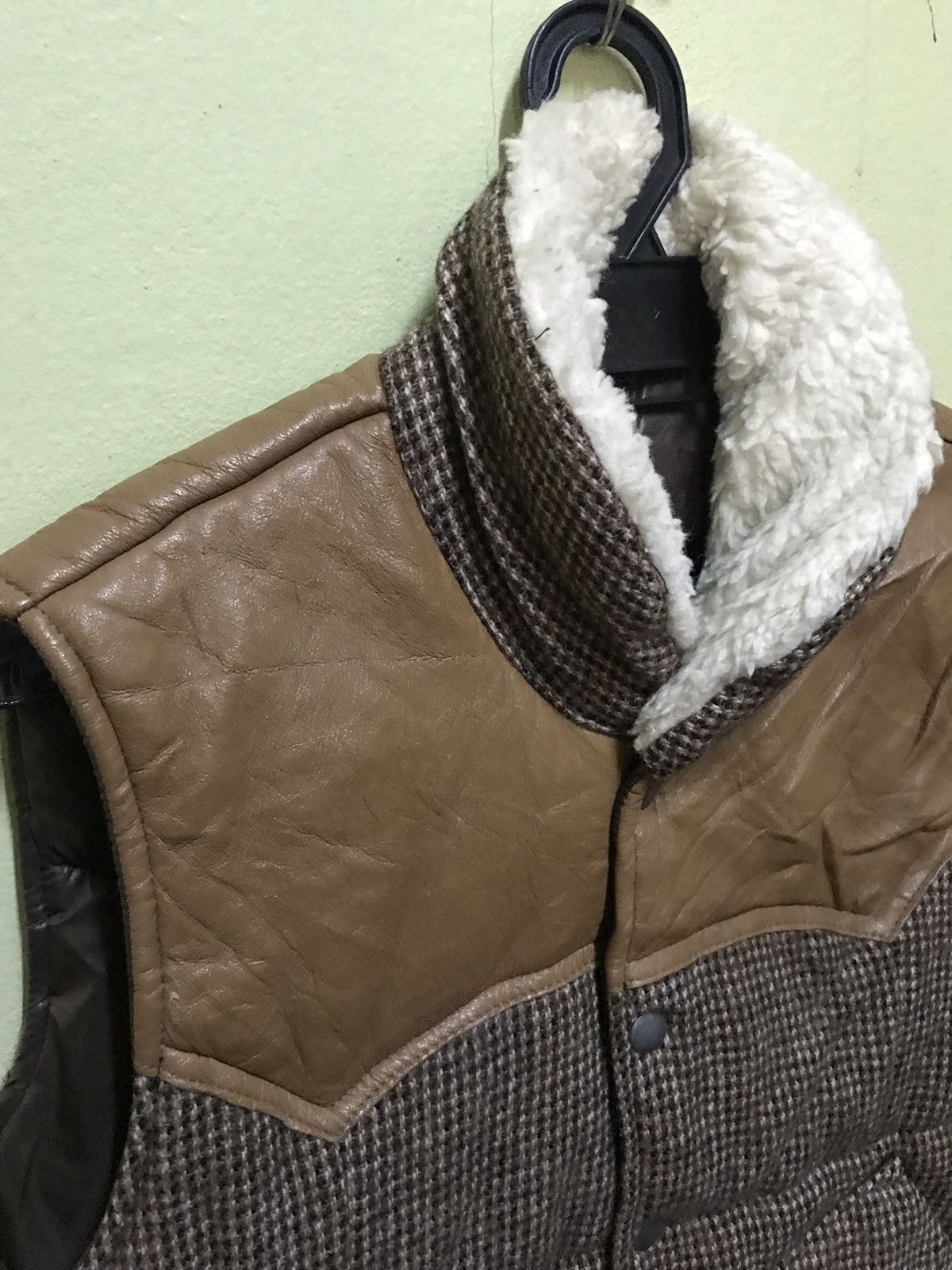 Harris Tweed Pure Wool Harris Tweed Christ Check Down Puffer Vest Size US M / EU 48-50 / 2 - 3 Thumbnail