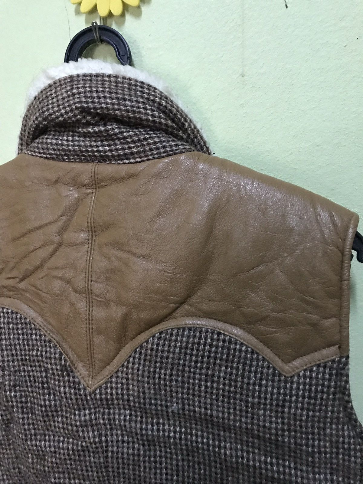 Harris Tweed Pure Wool Harris Tweed Christ Check Down Puffer Vest Size US M / EU 48-50 / 2 - 8 Thumbnail
