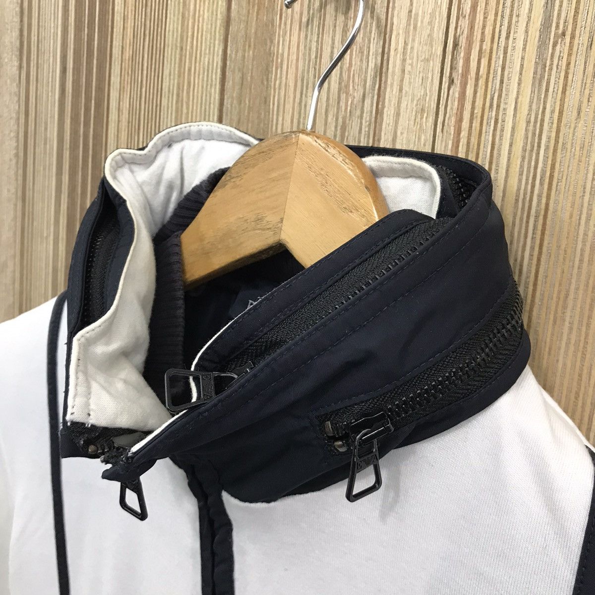 Emporio Armani × Japanese Brand × Vintage Rare!!! Vintage Emporio Armani Sweatshirt Pullover Jumper Size US M / EU 48-50 / 2 - 5 Thumbnail