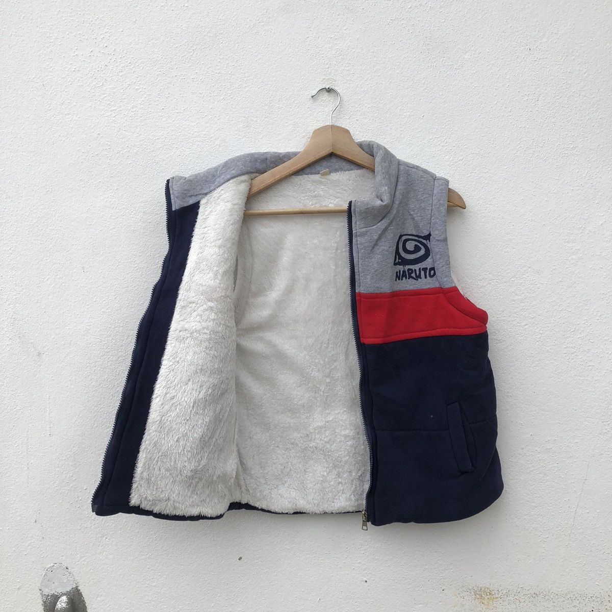 Cartoon Network RARE ANIME NARUTO VEST FLEECE 160 SIZE FOR BOY Size US M / EU 48-50 / 2 - 6 Thumbnail
