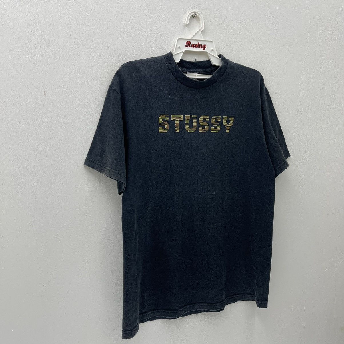Stussy Stussy Camo Logo simple desgins Vintage 90s T-Shirt Size US L / EU 52-54 / 3 - 3 Thumbnail