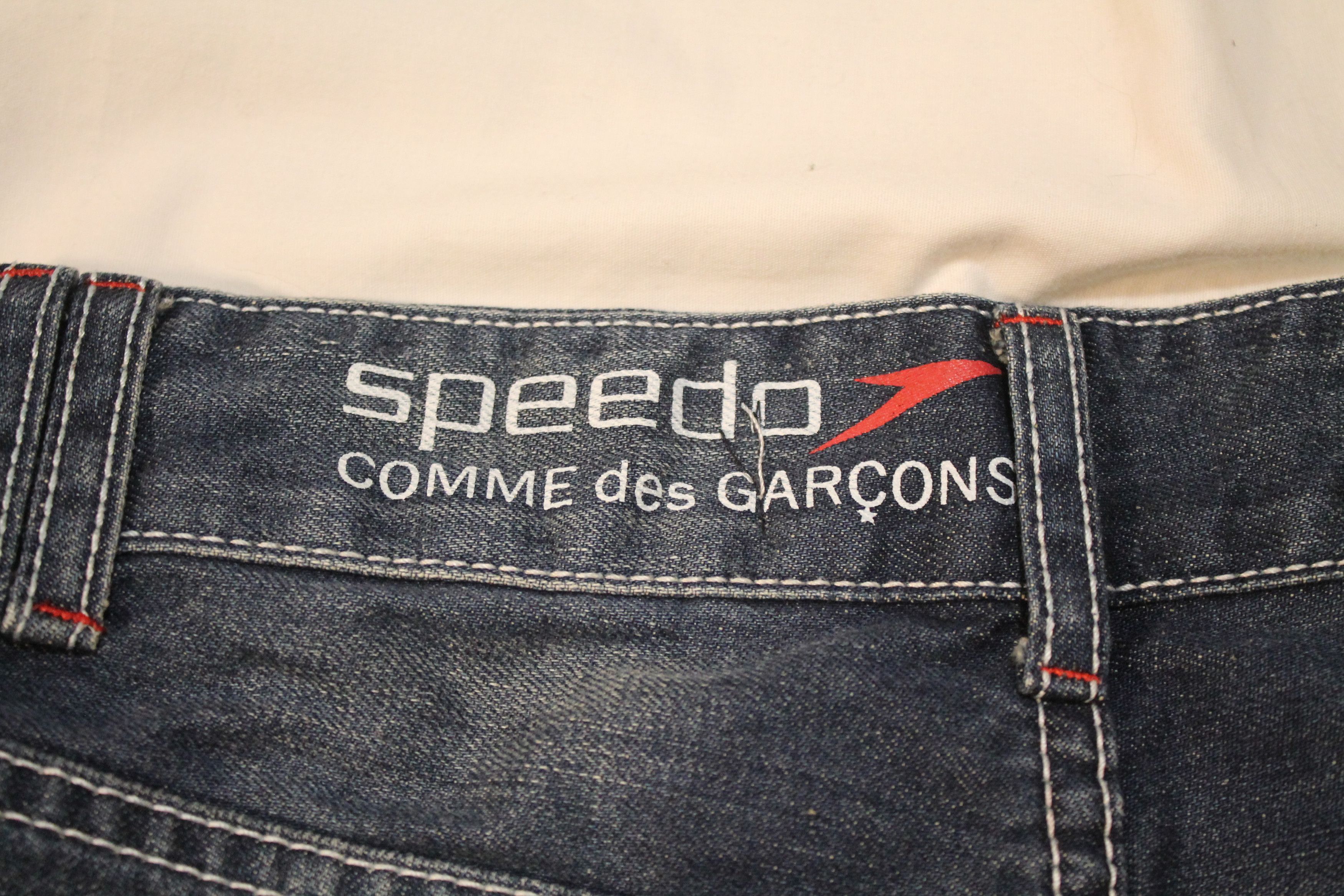 Comme des Garcons PLAY × Levi's × Speedo Rare CDG Play Levis Denim Embroidery Size US 29 - 5 Thumbnail