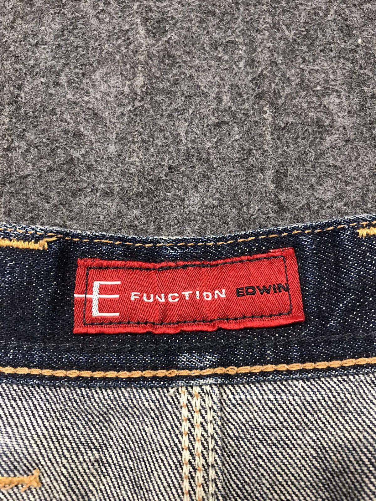 Edwin × Vintage Vintage Edwin Function Black Colour Design Size US 28 / EU 44 - 14 Thumbnail