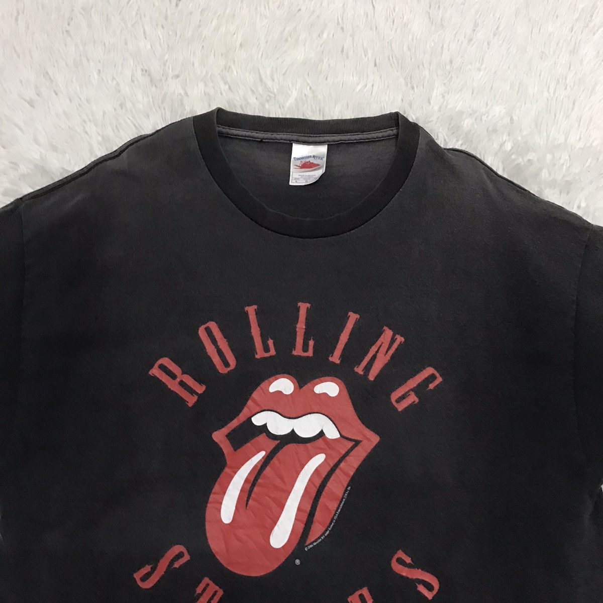 Band Tees Faded Vtg 2004 Rolling Stones Tee Tag Tennesse River Size US L / EU 52-54 / 3 - 7 Thumbnail
