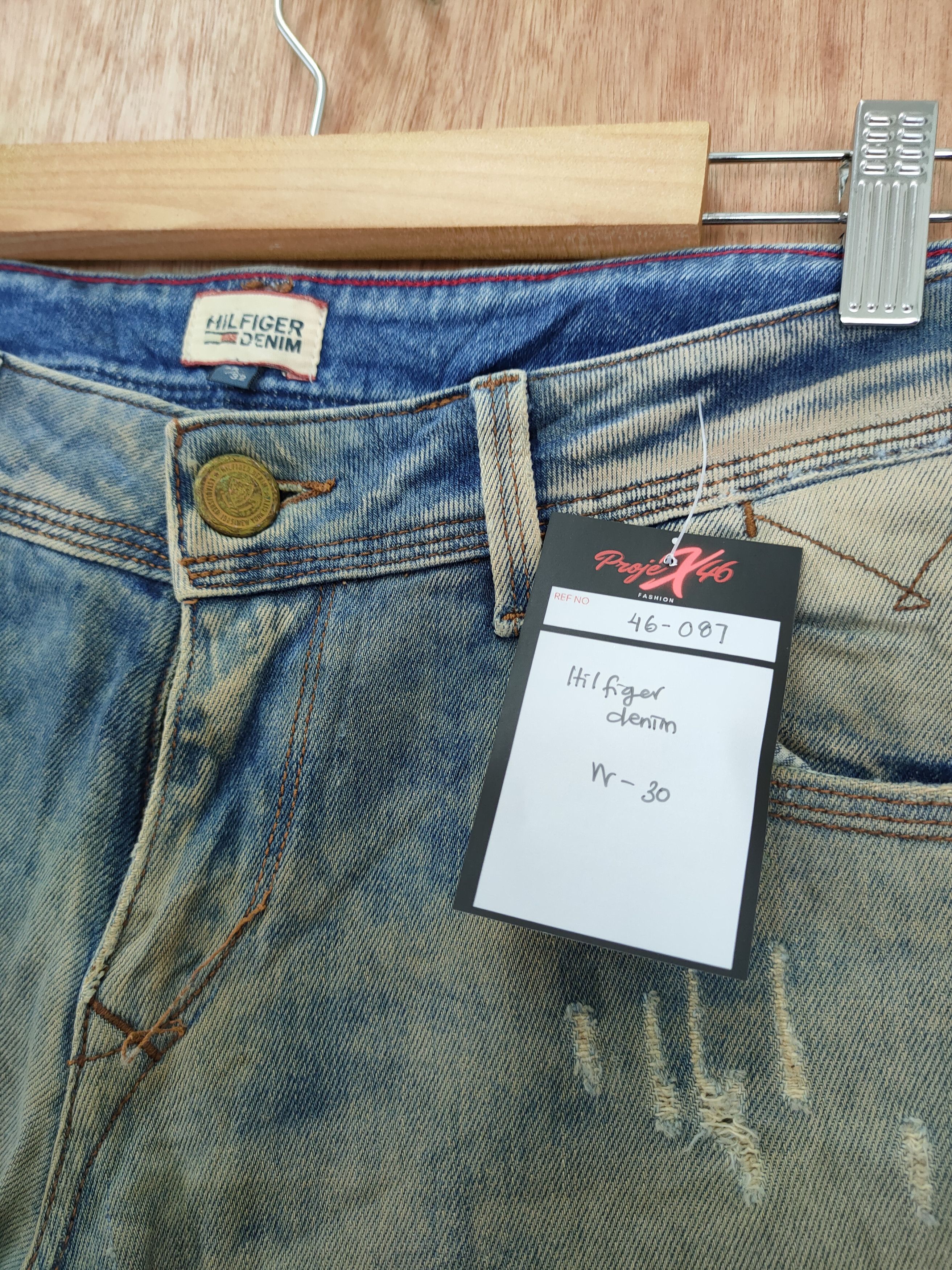 Tommy Hilfiger DL tommy Hilfiger distressed vtg thrash denim pants #46-087 Size 28" / US 6 / IT 42 - 6 Thumbnail