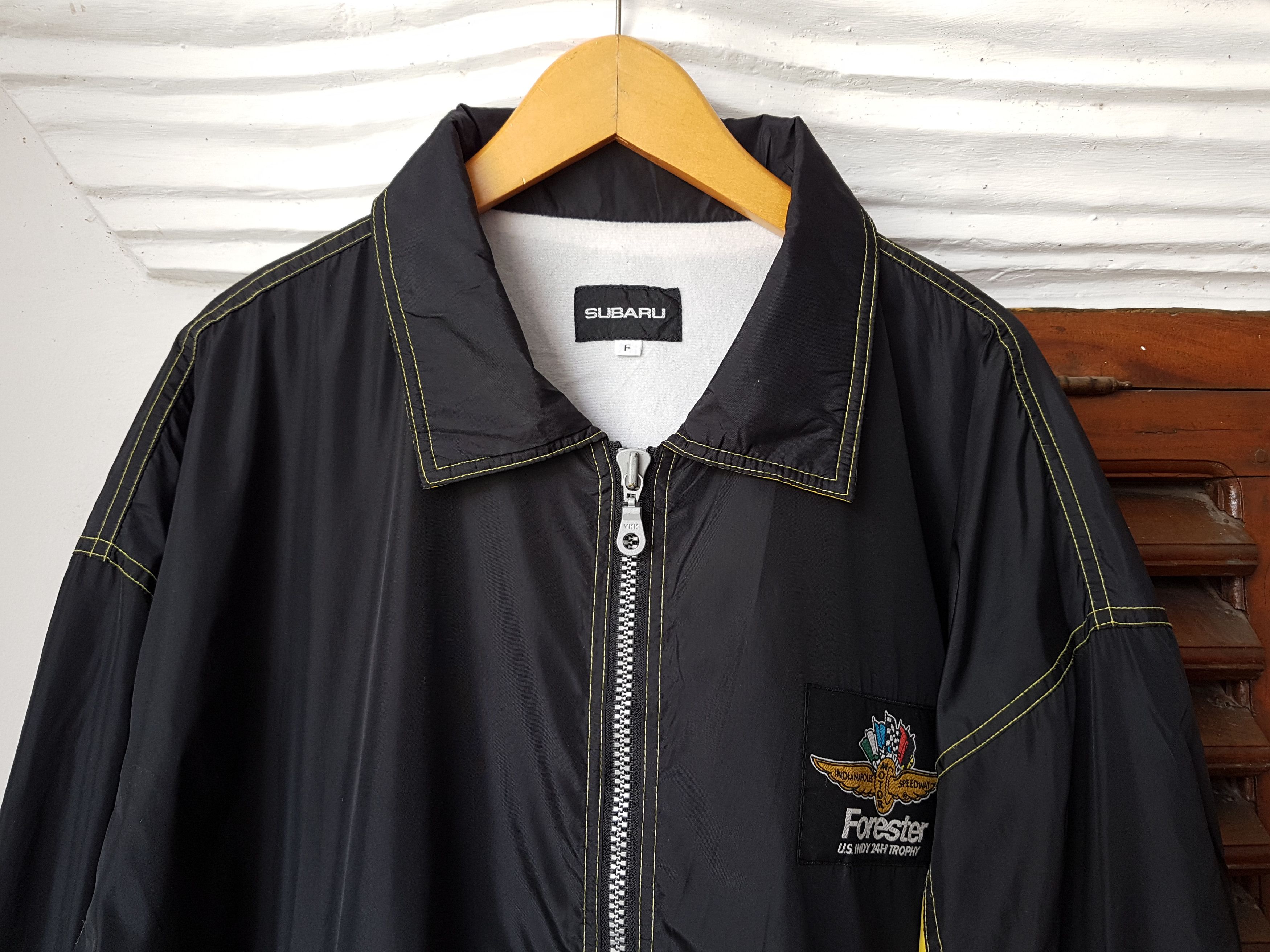 Vintage Vintage Subaru Forester Indianapolis Motor Speedway Jacket Size US L / EU 52-54 / 3 - 2 Thumbnail