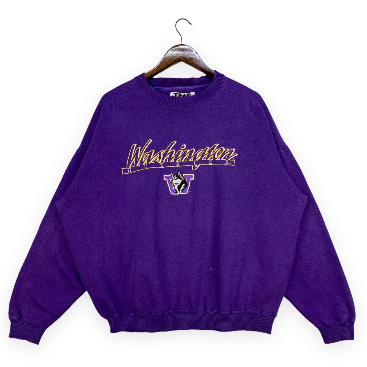 Vintage Vintage Washington Huskies University Sweatshirt Size US XL / EU 56 / 4 - 1 Thumbnail