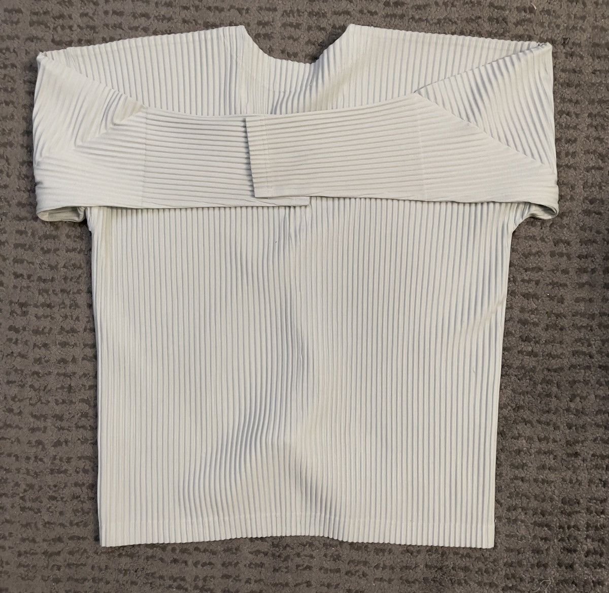 Homme Plissé Issey Miyake Grey Basics Cardigan