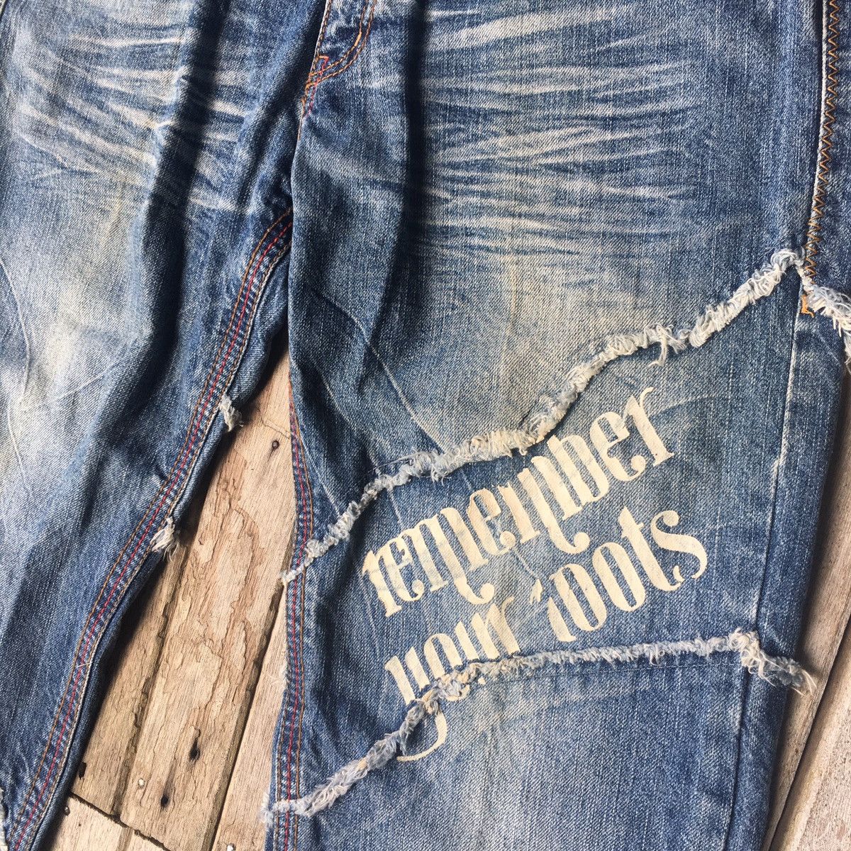 Gotcha Thrashed Vintage Gotcha Surfboard ERD GRUNGE JEANS Size US 36 / EU 52 - 9 Thumbnail