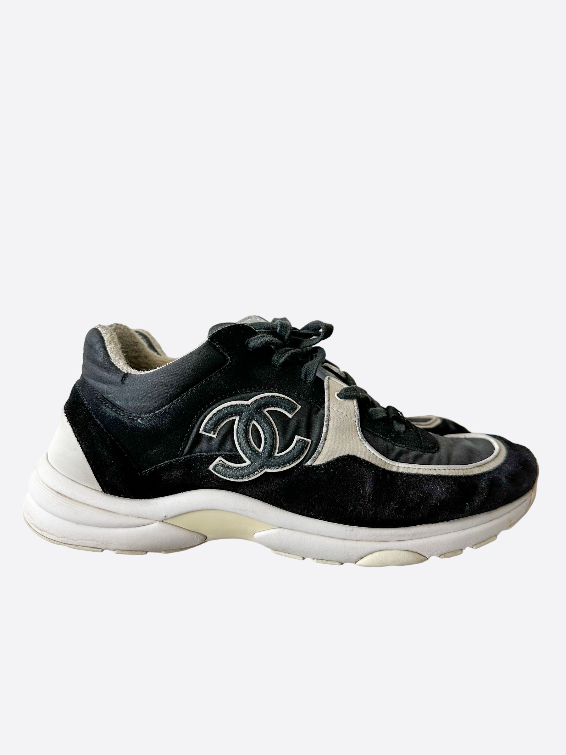 Chanel Chanel Suede Calfskin Nylon Ecru Gray Sneaker Size 6.5(39.5)