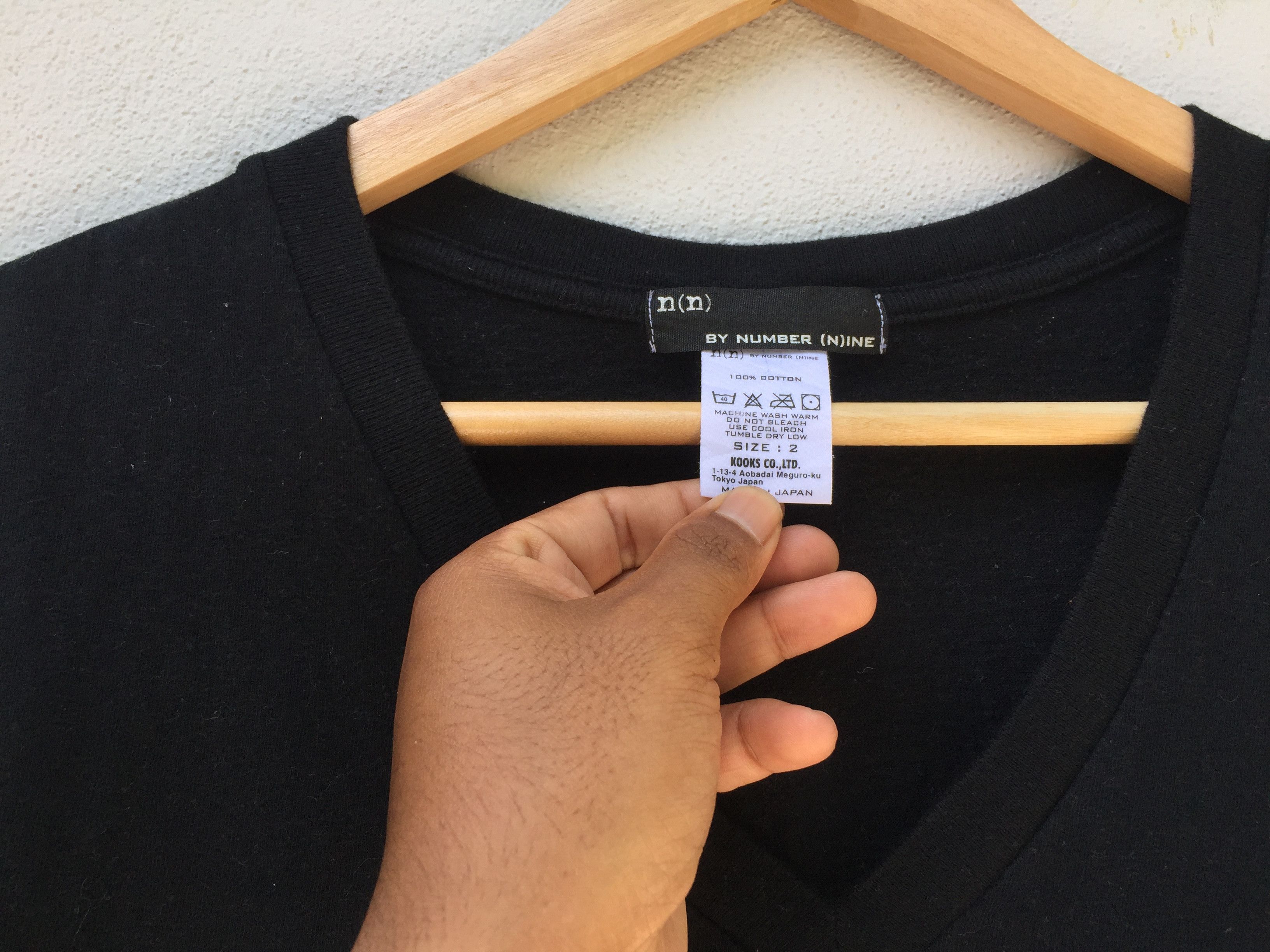 Number (N)ine Number (N)ine V Neck Mens Plain Black Tee Size US M / EU 48-50 / 2 - 6 Thumbnail