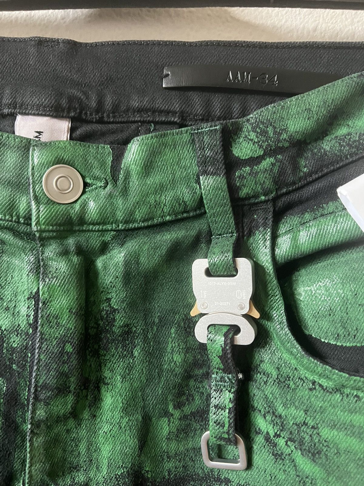 1017 ALYX 9SM 1017 ALYX 9SM Green Paint Jeans Size US 34 / EU 50 - 9 Thumbnail