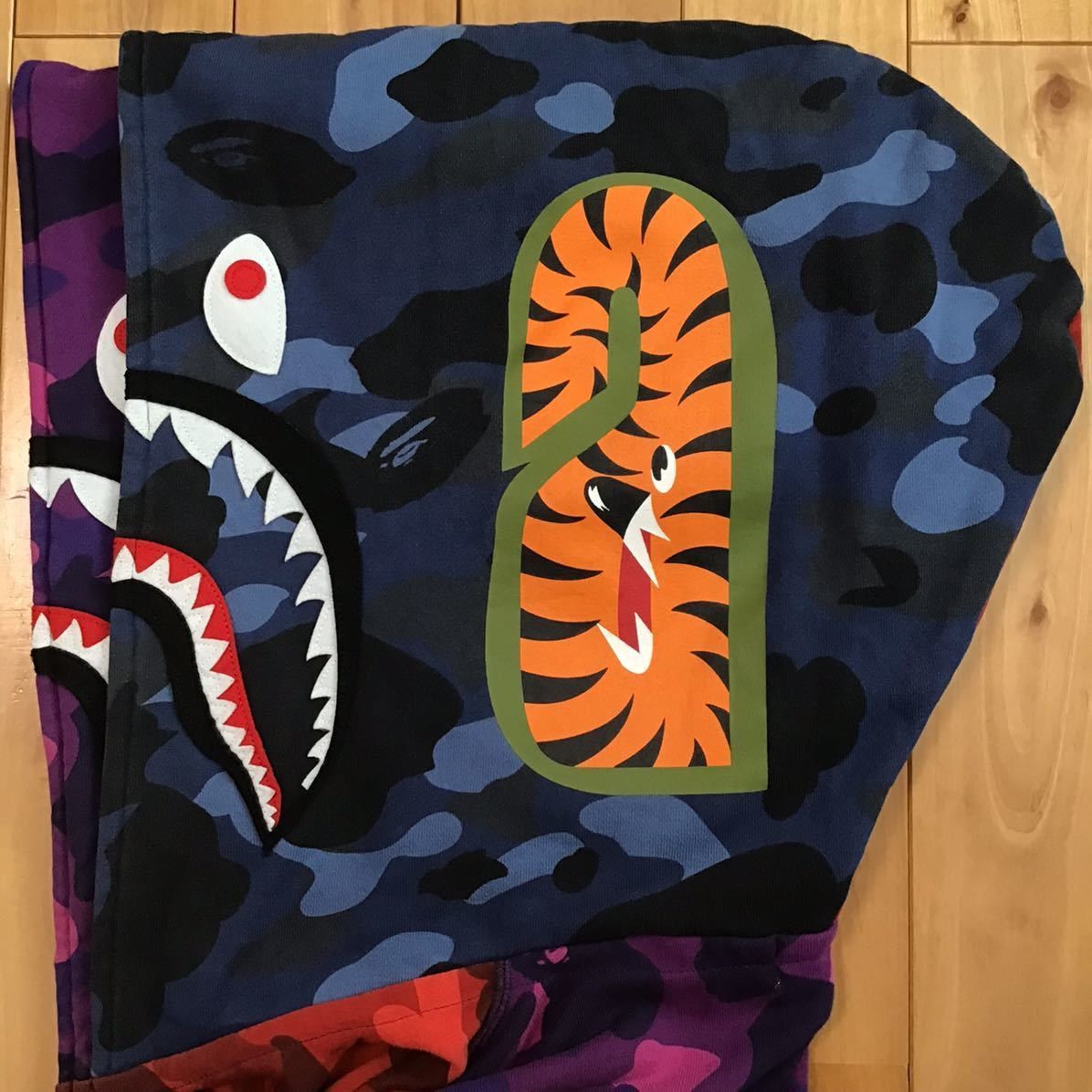 Bape BAPE Double shark full zip hoodie crazy camo a bathing ape Size US XXL / EU 58 / 5 - 5 Thumbnail