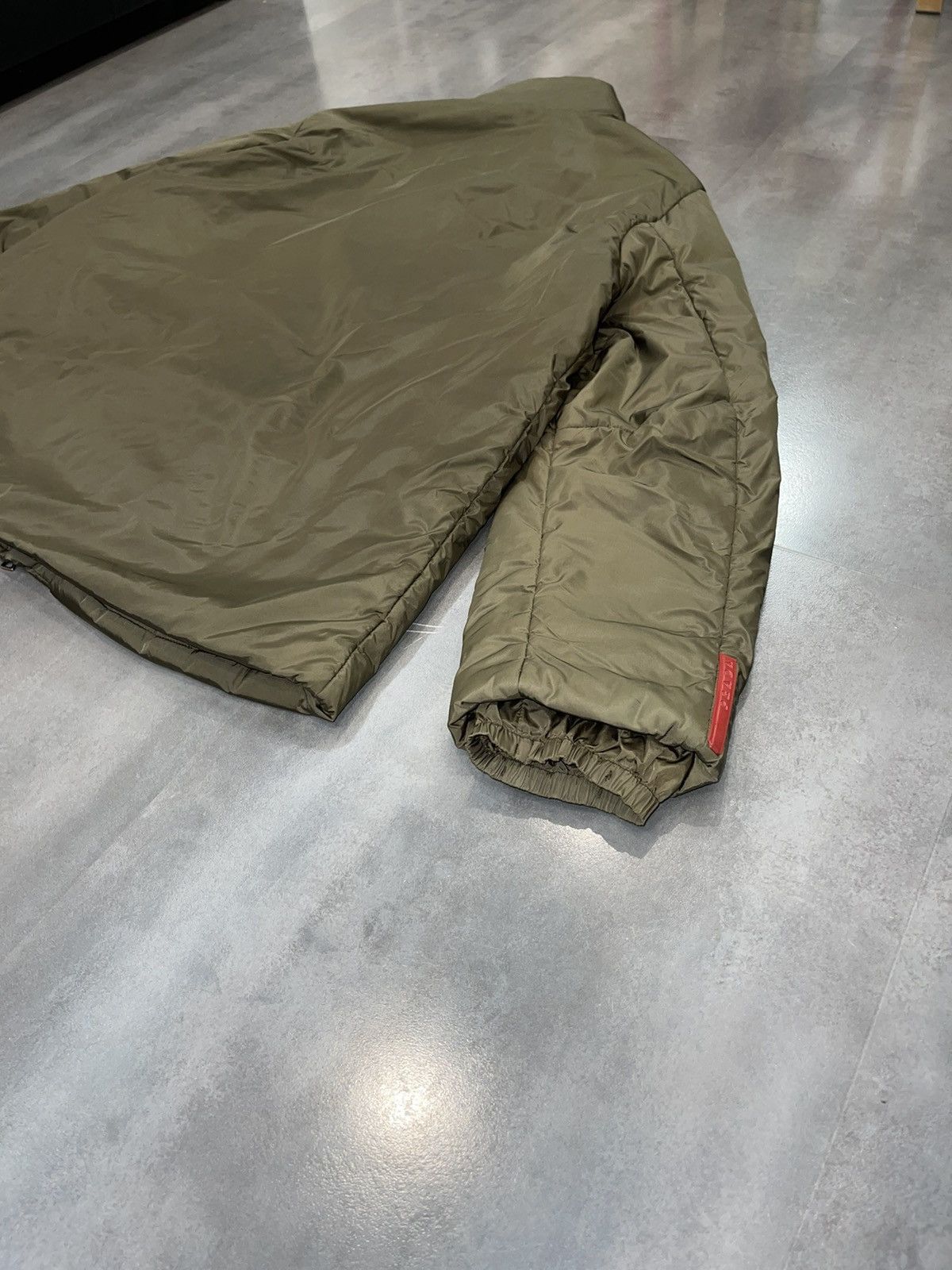 Prada Archive Prada Red Tab Swamp Green Technical Light Jacket Size US L / EU 52-54 / 3 - 11 Thumbnail