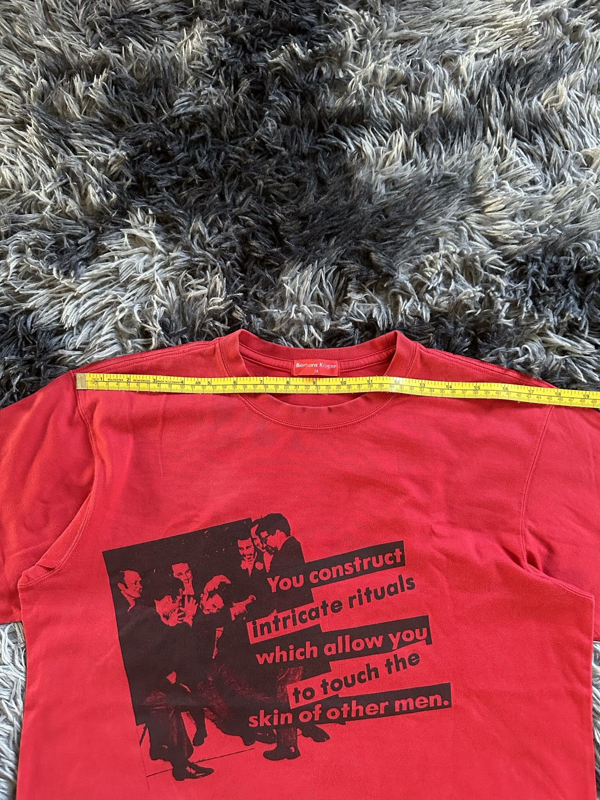 Barbara Kruger 00s Barbara Kruger Pop Art collection by Uniqlo Size US M / EU 48-50 / 2 - 13 Thumbnail