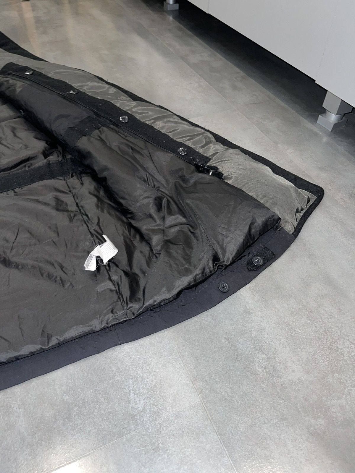 Marithe + Francois Girbaud Marithe Francois Girbaud Assymetrical Technical Down Parka Size US M / EU 48-50 / 2 - 21 Thumbnail