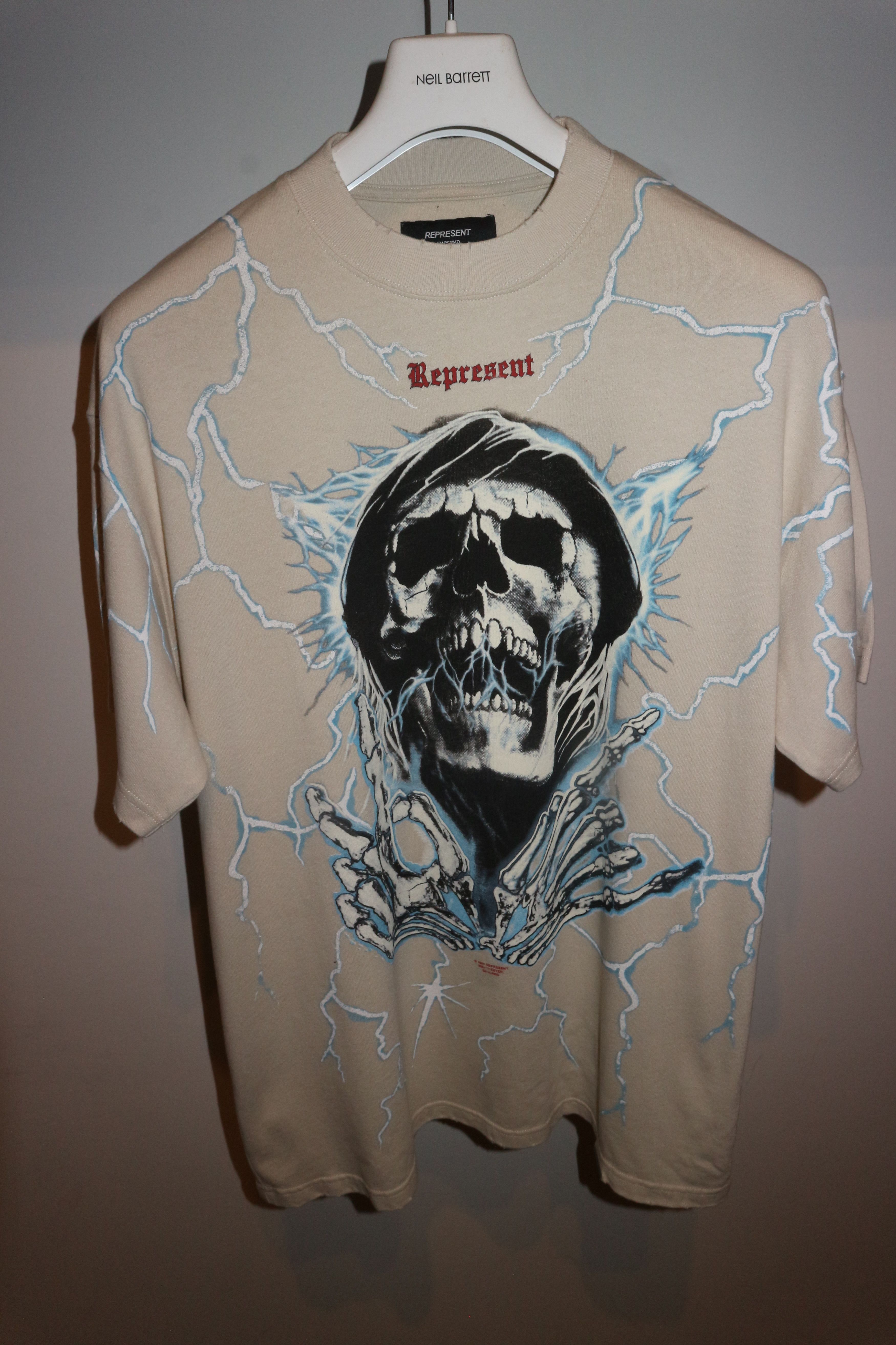 Represent Clo. Louder than hell t-shirt Size US XL / EU 56 / 4 - 1 Thumbnail