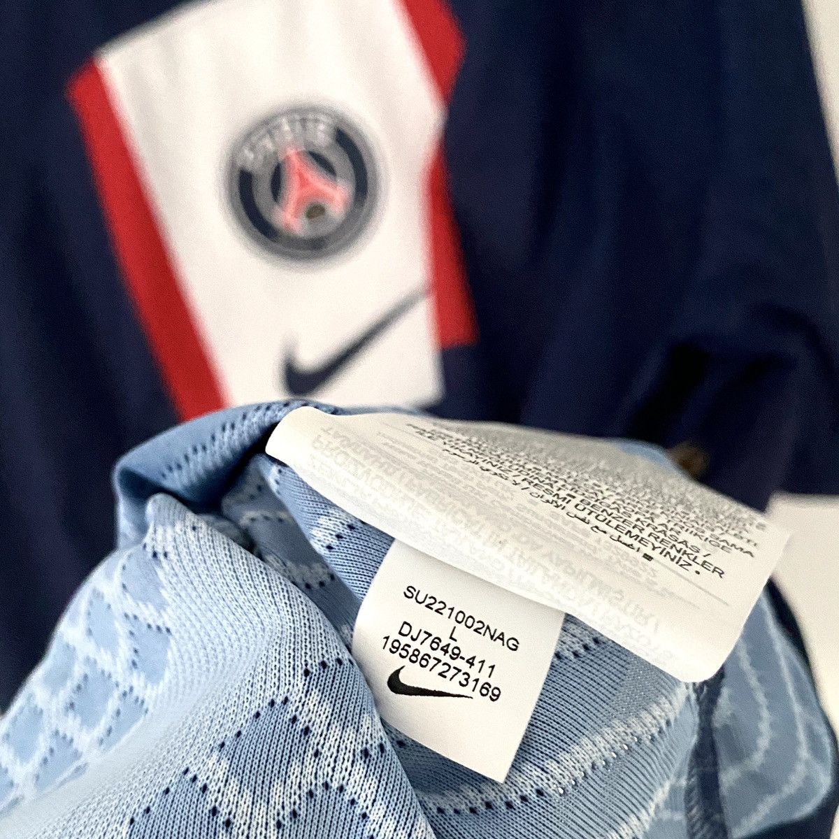 Jordan Brand × Nike 2023 PLAYER ISSUE PSG Nike Home Kit Soccer Jersey Size US L / EU 52-54 / 3 - 8 Thumbnail