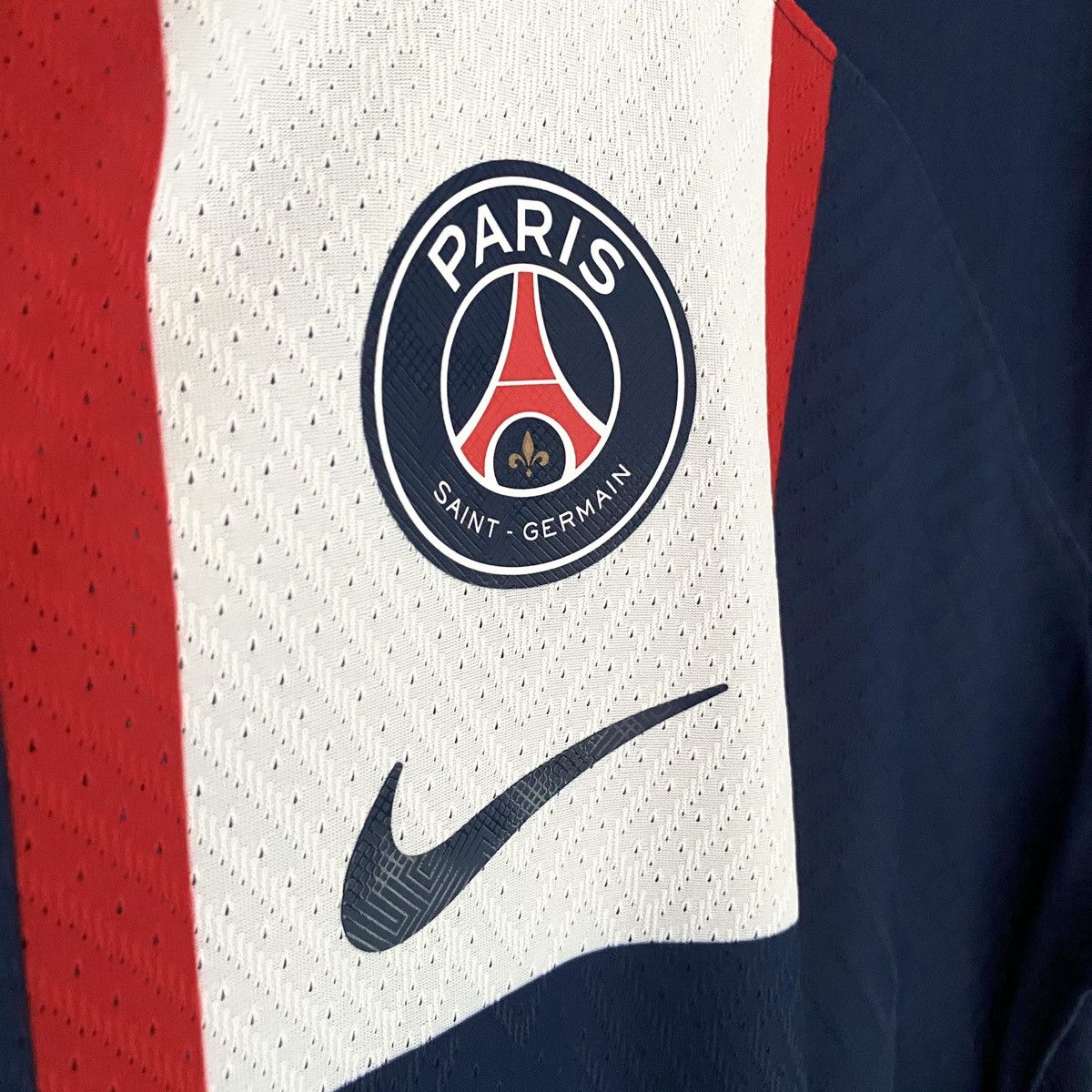 Jordan Brand × Nike 2023 PLAYER ISSUE PSG Nike Home Kit Soccer Jersey Size US L / EU 52-54 / 3 - 4 Thumbnail