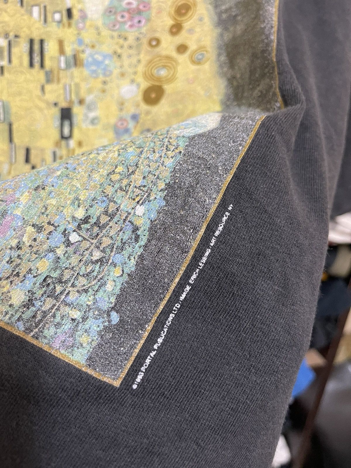 Other Gustav Klimt The Kiss Art Tee Vintage Size US XL / EU 56 / 4 - 3 Thumbnail