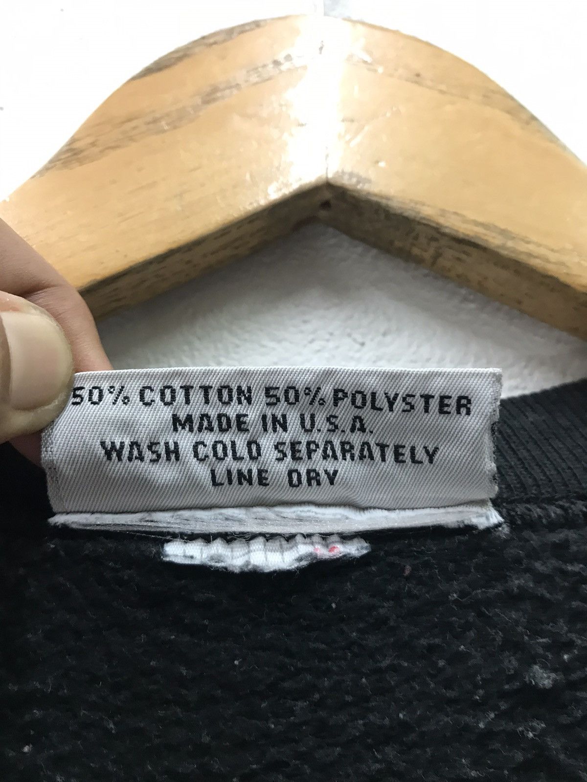 Vintage Vintage Fade In Canada World Class International Sweat Size US M / EU 48-50 / 2 - 10 Thumbnail