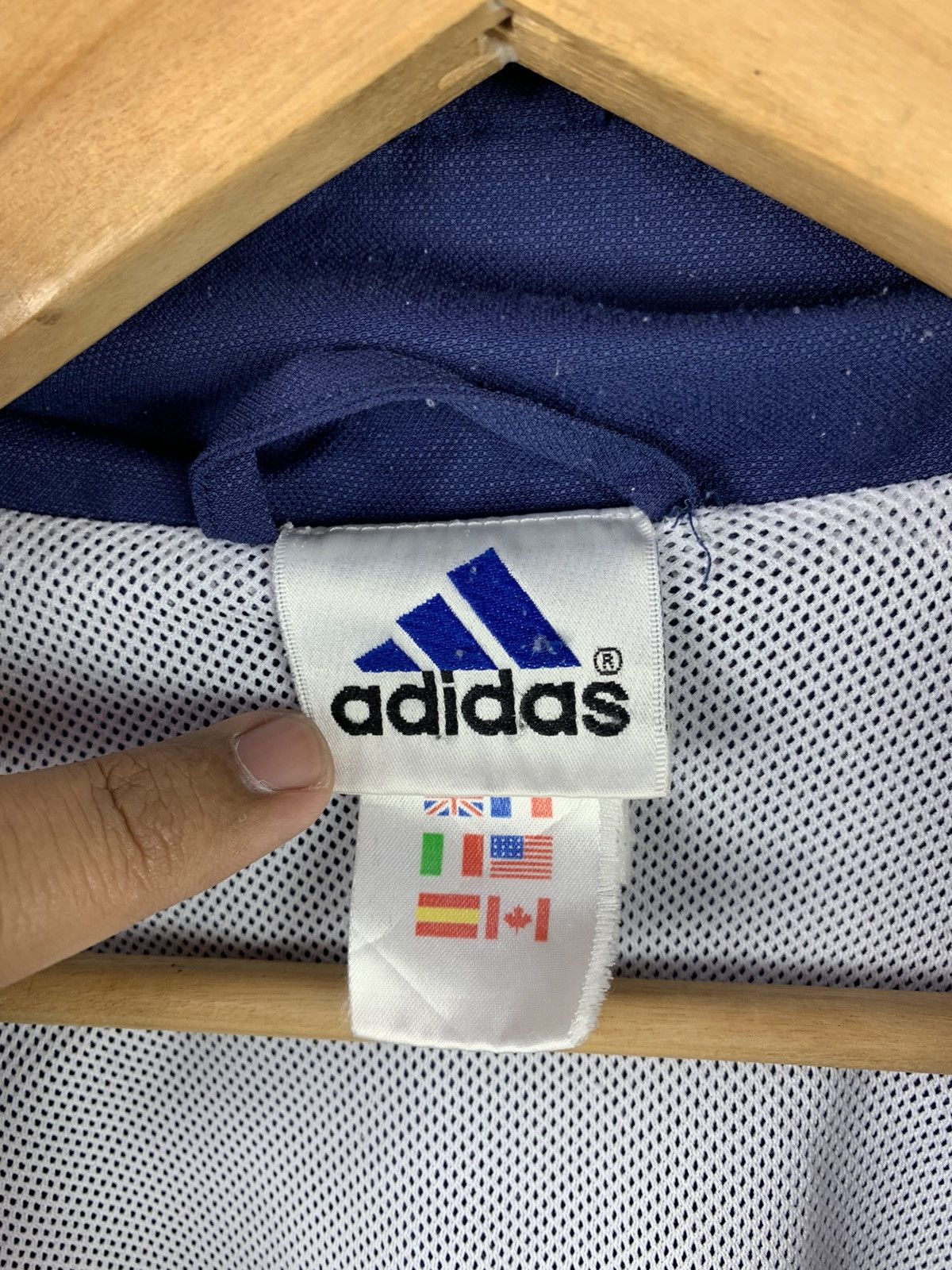 Adidas Vintage Adidas Sweden Track Jacket Size US L / EU 52-54 / 3 - 14 Thumbnail