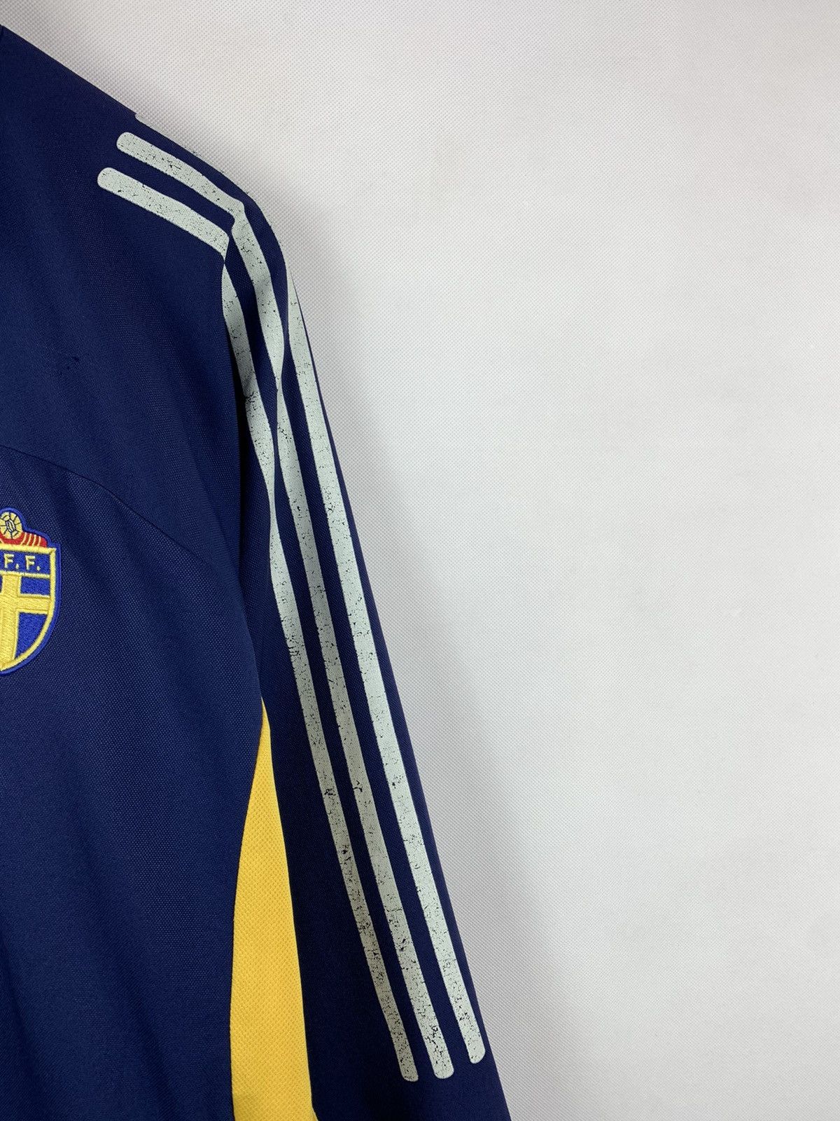 Adidas Vintage Adidas Sweden Track Jacket Size US L / EU 52-54 / 3 - 5 Thumbnail