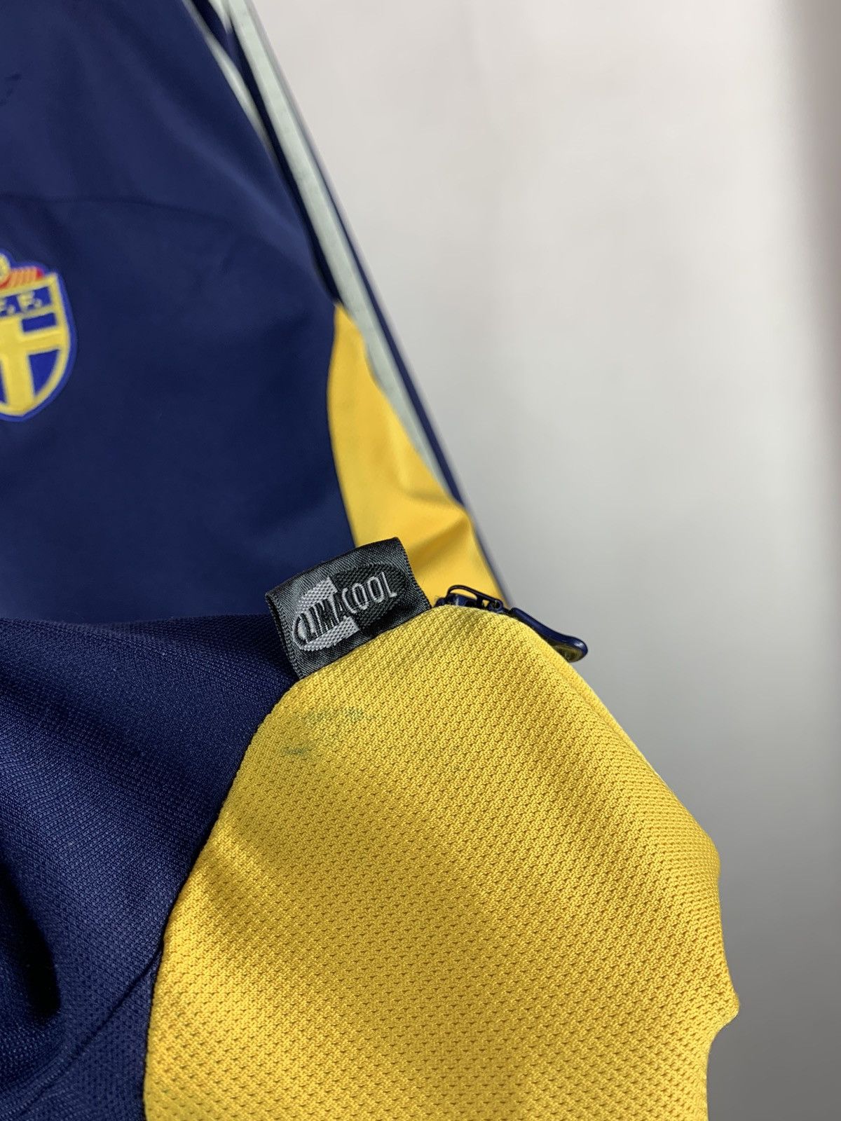 Adidas Vintage Adidas Sweden Track Jacket Size US L / EU 52-54 / 3 - 6 Thumbnail
