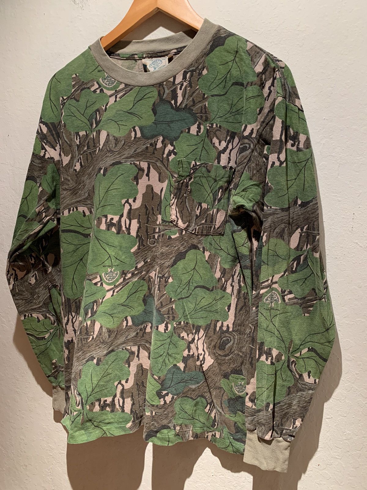 Mossy Oaks × Vintage *RARE* Vintage Mossy Oak Leaf Camo Single Stitch LS Shirt L Size US L / EU 52-54 / 3 - 1 Thumbnail