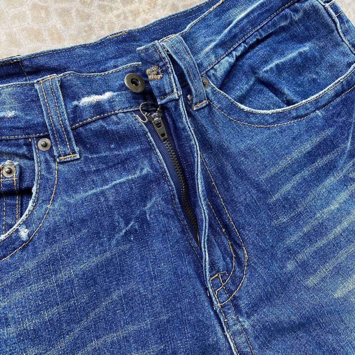 Japanese Brand Vintage Karakuri Tamashi Printed Distressed Denim Pants Size US 31 - 12 Thumbnail