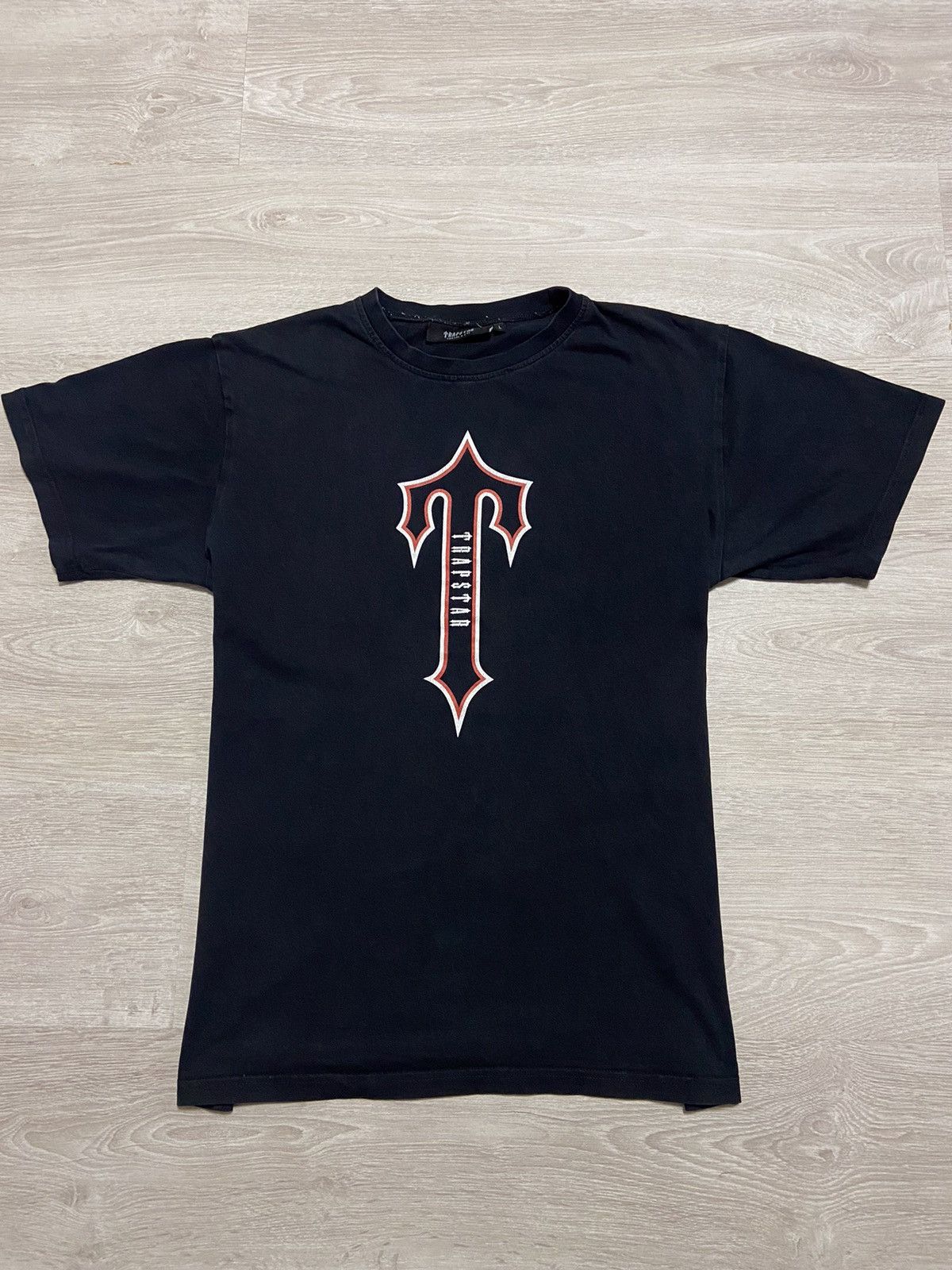 Trapstar London Trapstar London T-shirt size M black styled Size US M / EU 48-50 / 2 - 1 Thumbnail