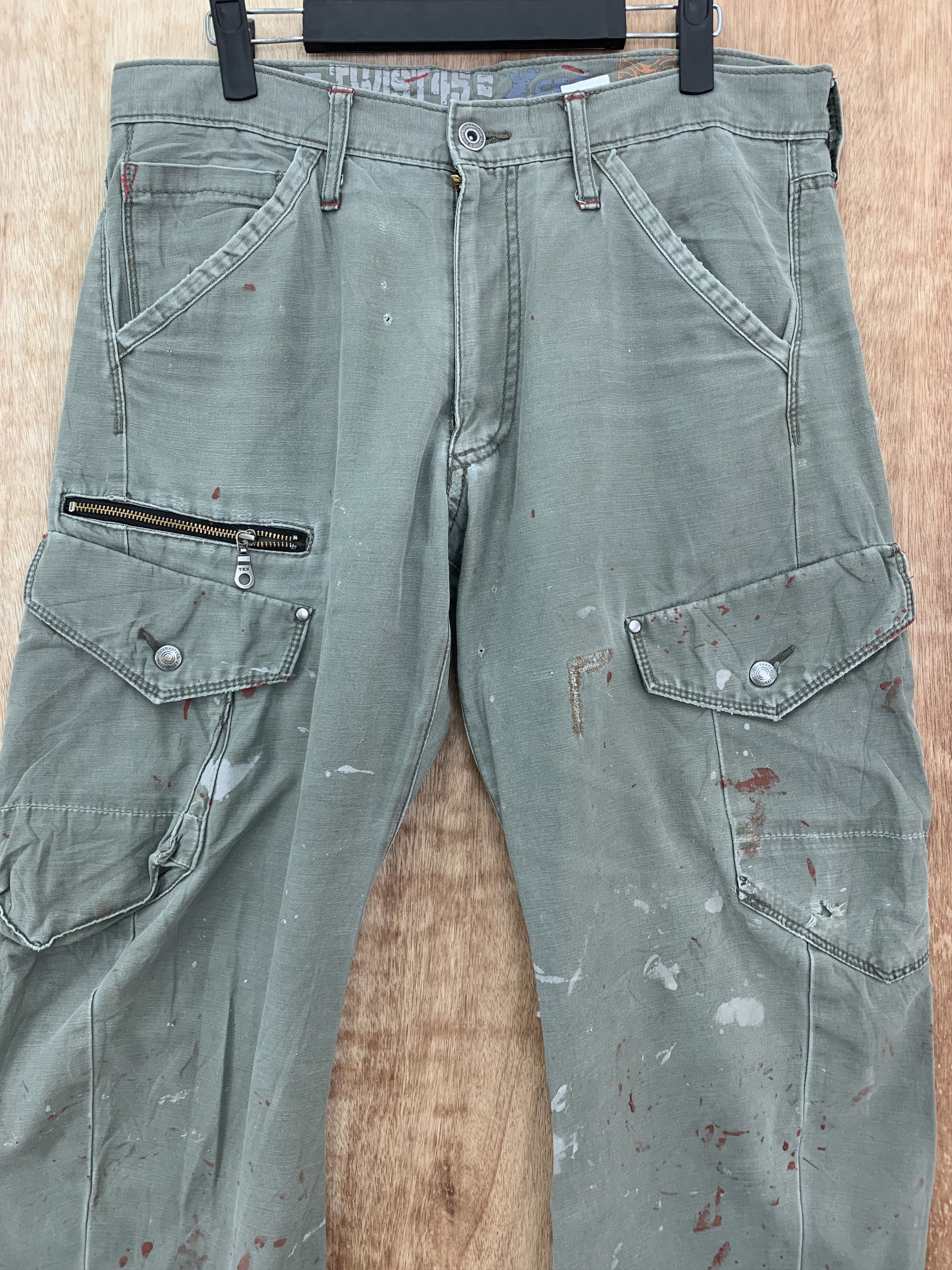 Japanese Brand Cargo Pants Xebec Twist Multipocket Painted Distressed Size US 32 / EU 48 - 2 Thumbnail