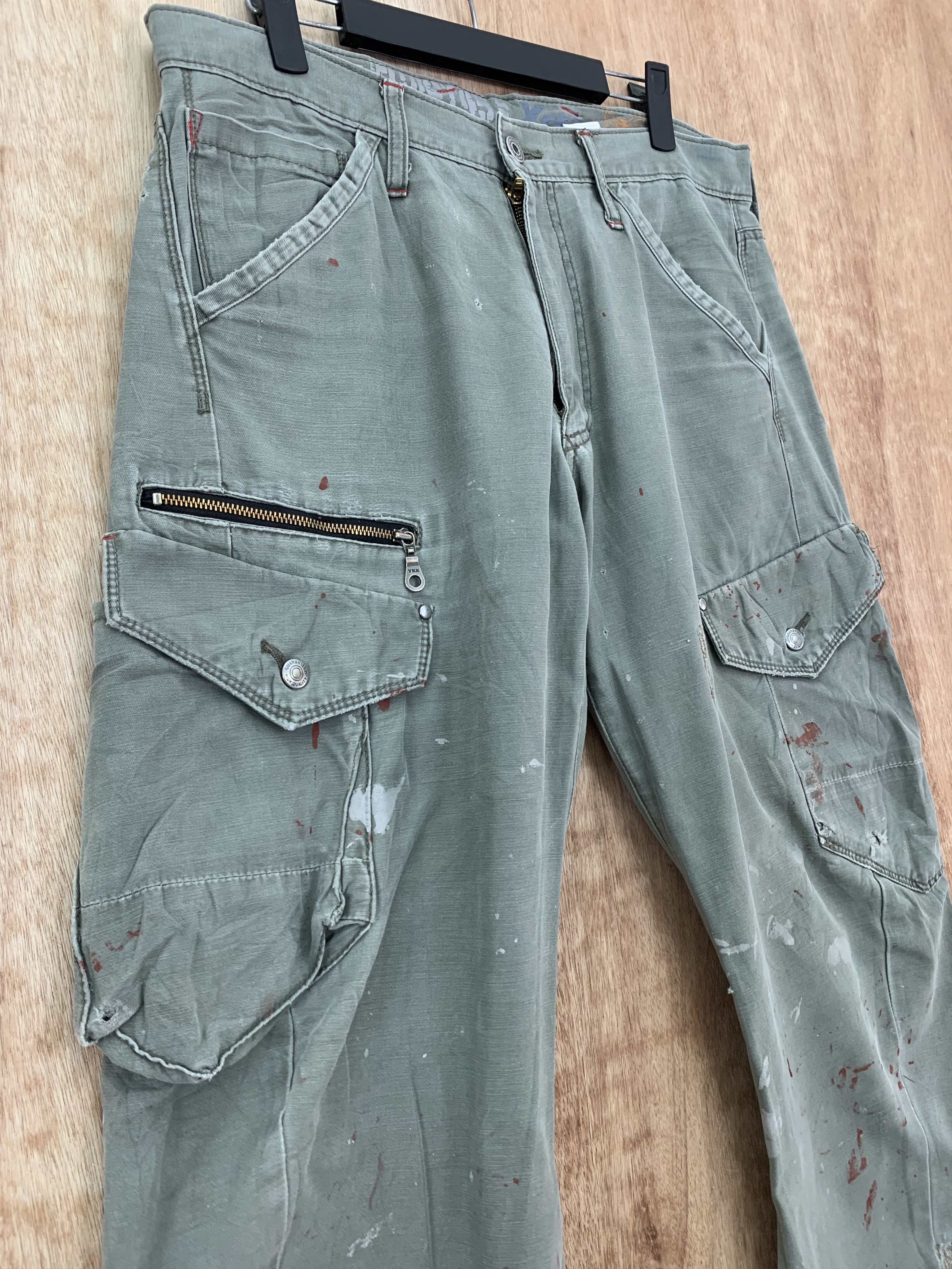 Japanese Brand Cargo Pants Xebec Twist Multipocket Painted Distressed Size US 32 / EU 48 - 4 Thumbnail