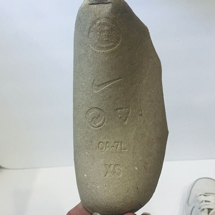 nike air force 1 size 6y