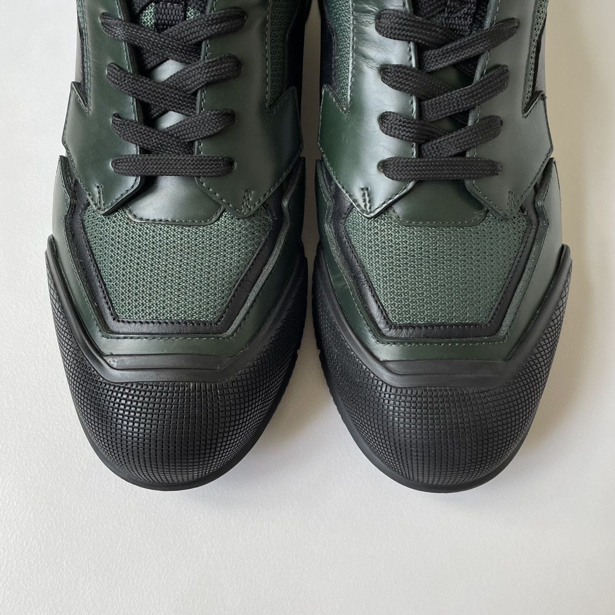 Prada A/W 15 Contrast Dipped Front Sneakers Size US 8 / EU 41 - 5 Thumbnail
