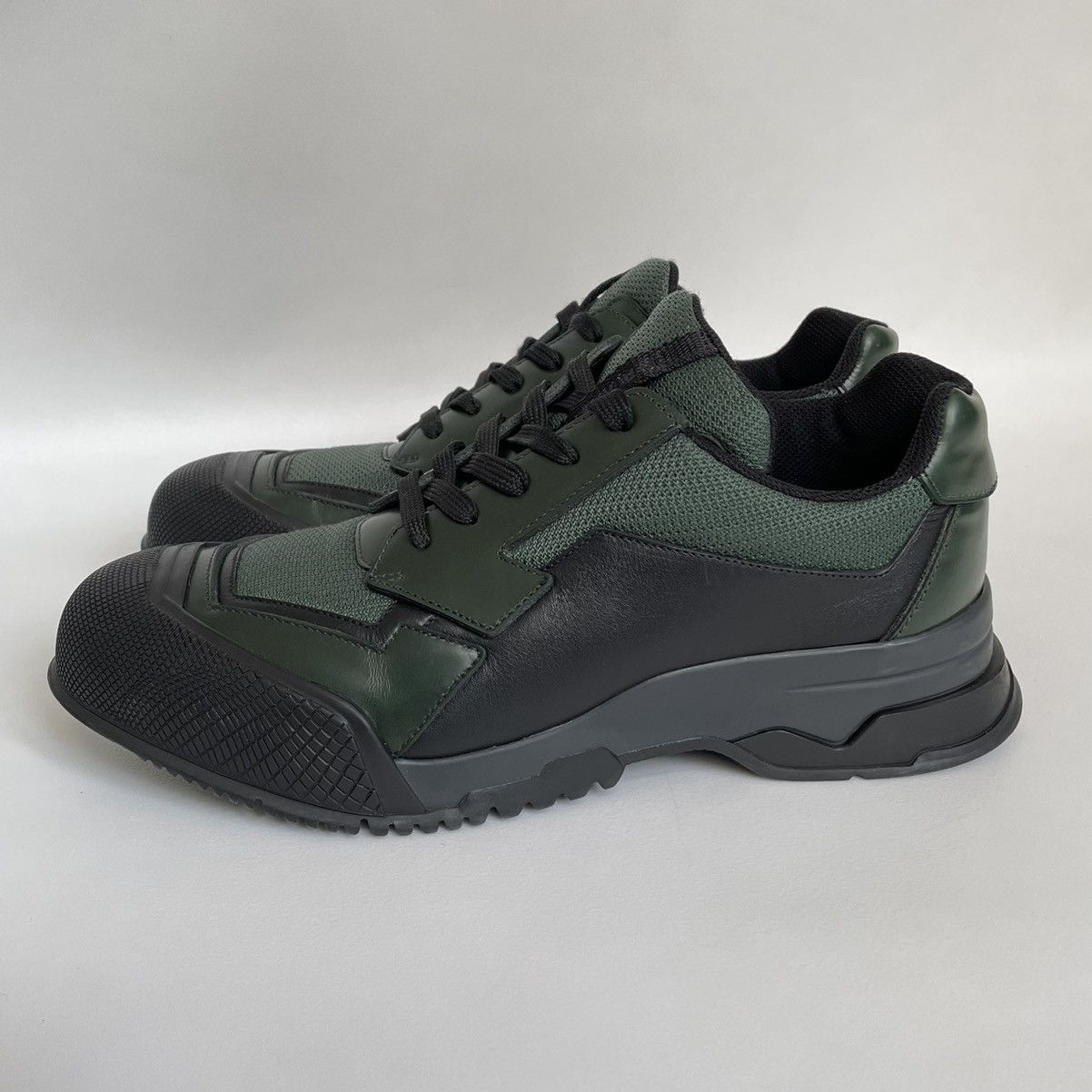 Prada A/W 15 Contrast Dipped Front Sneakers Size US 8 / EU 41 - 11 Thumbnail