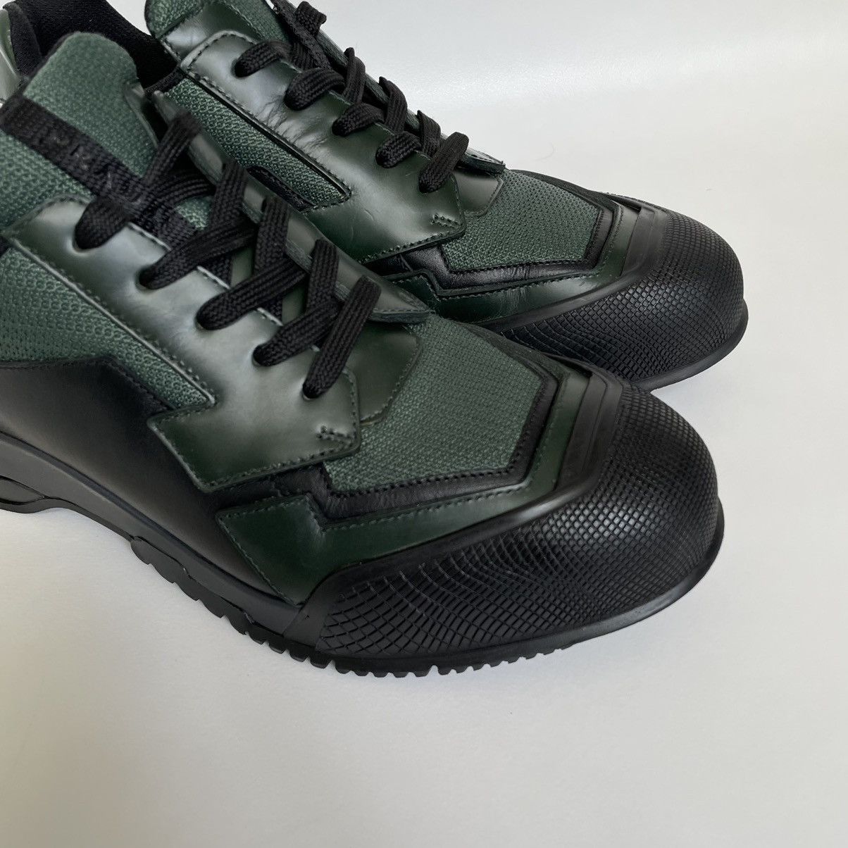 Prada A/W 15 Contrast Dipped Front Sneakers Size US 8 / EU 41 - 7 Thumbnail