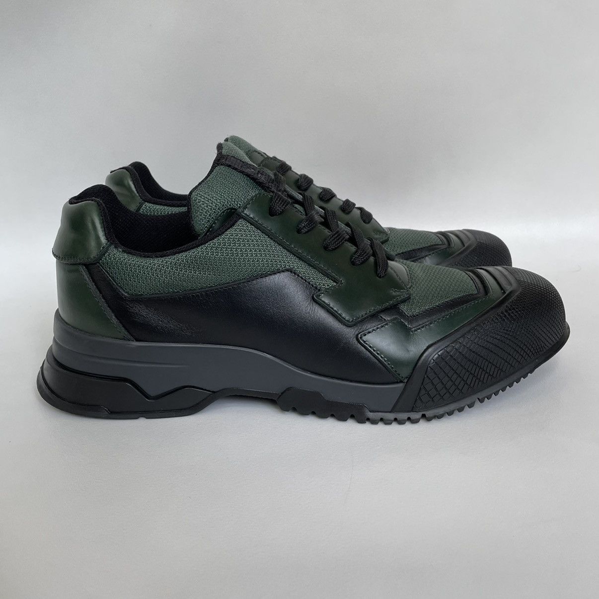 Prada A/W 15 Contrast Dipped Front Sneakers Size US 8 / EU 41 - 3 Thumbnail