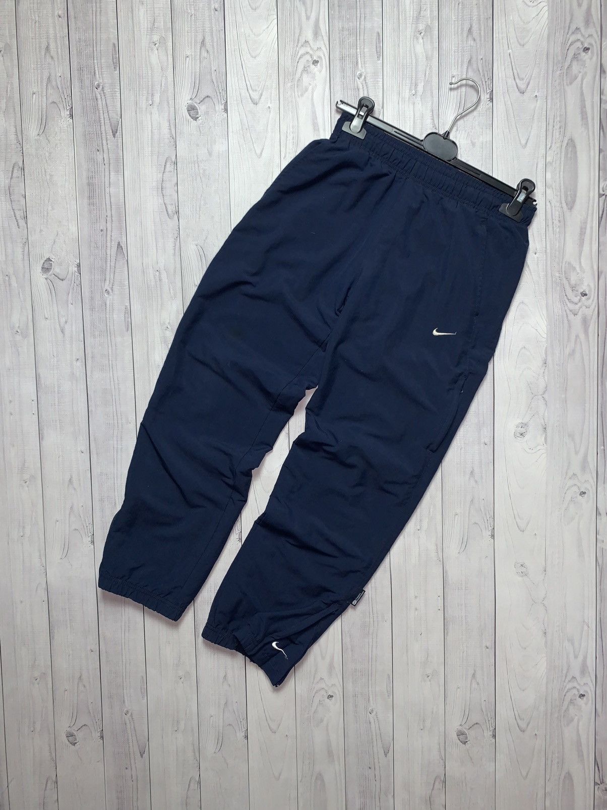 Nike × Vintage Vintage joggers Nike pants Y2K logo size Xs Size US 28 / EU 44 - 1 Thumbnail