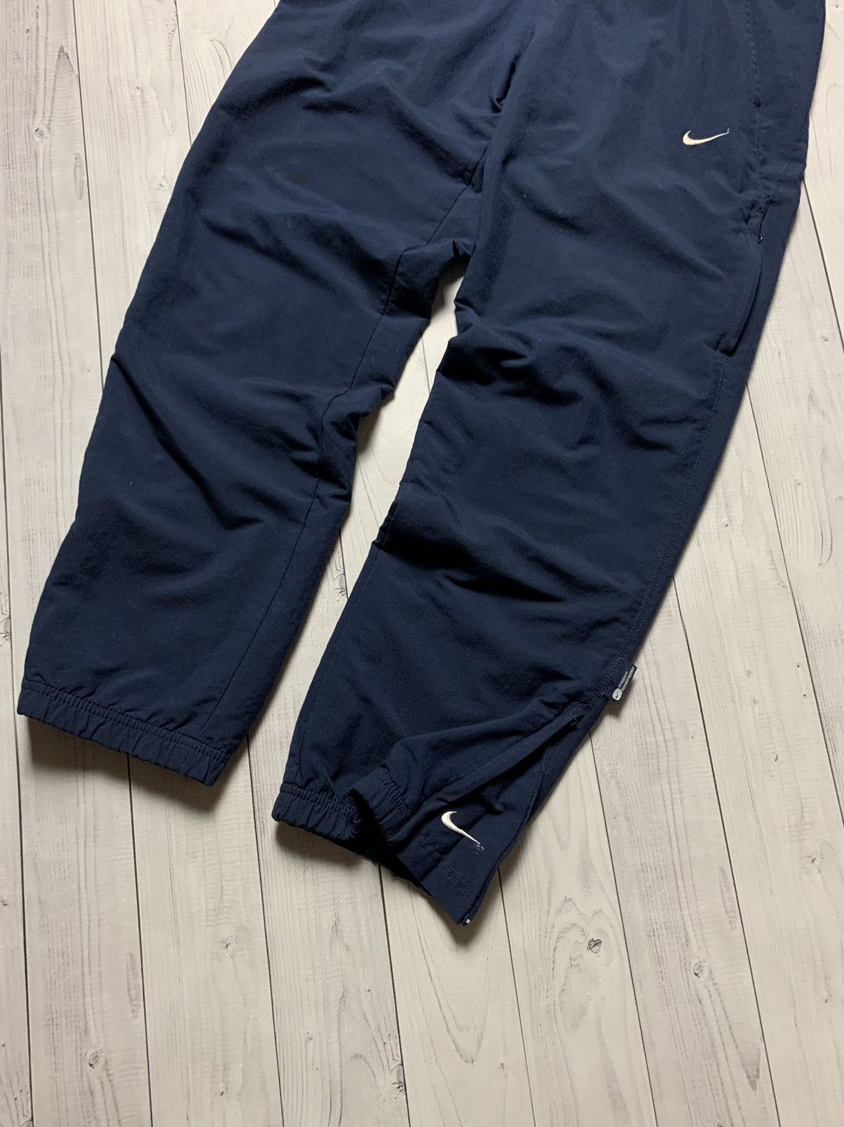 Nike × Vintage Vintage joggers Nike pants Y2K logo size Xs Size US 28 / EU 44 - 2 Thumbnail