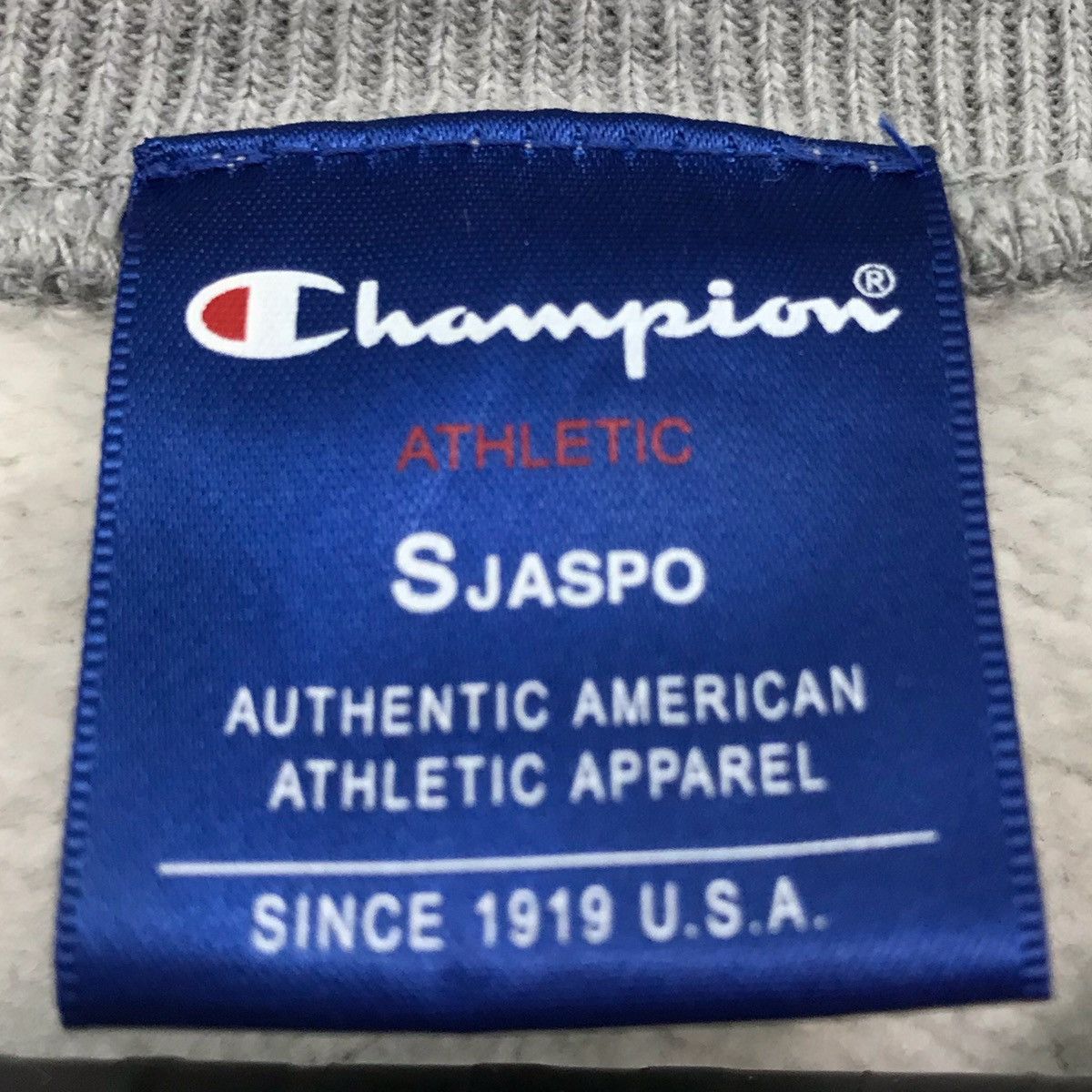 Champion Vintage Champion Sweatshirt Embroidery Logo Champion Size US S / EU 44-46 / 1 - 7 Thumbnail
