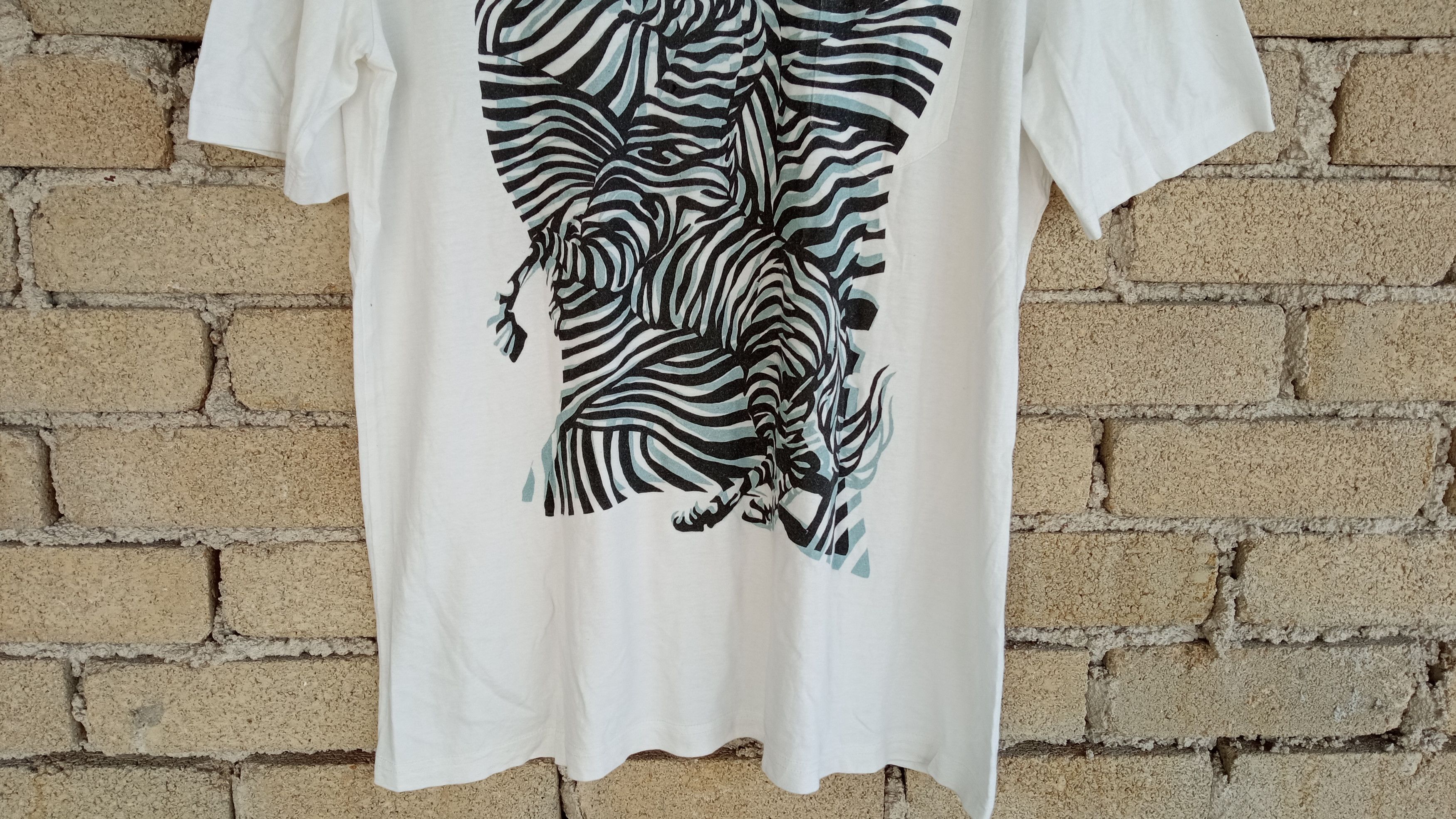 Japanese Brand × Vintage 🔥🔥MAD Moon Age Devilment Animal Printed T-Shirt Size US M / EU 48-50 / 2 - 8 Thumbnail