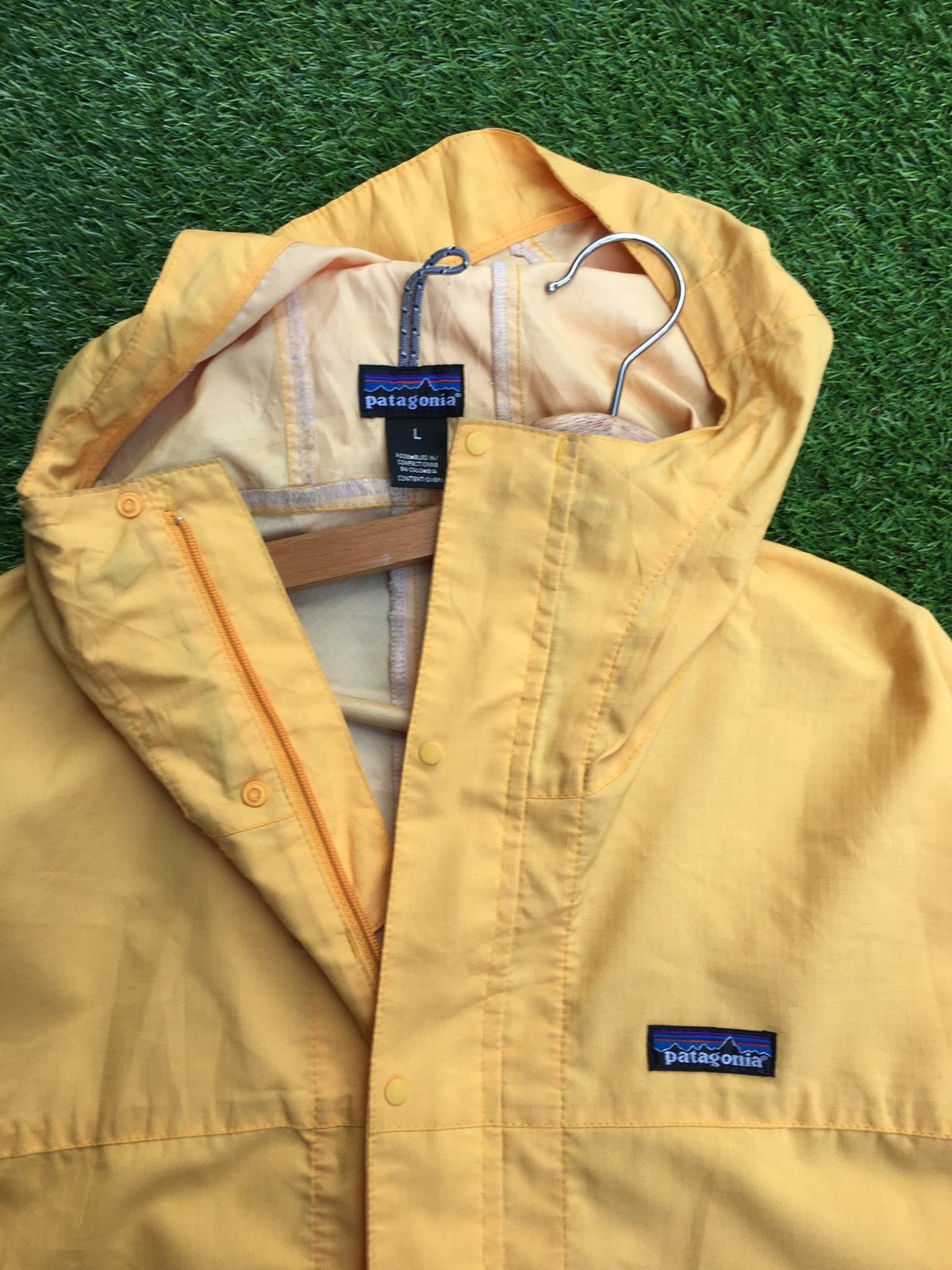 Vintage Patagonia Zip Up Hooded Windbreaker