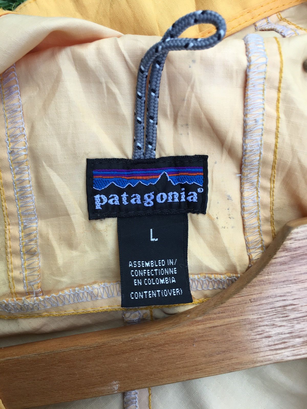 Vintage Patagonia Zip Up Hooded Windbreaker