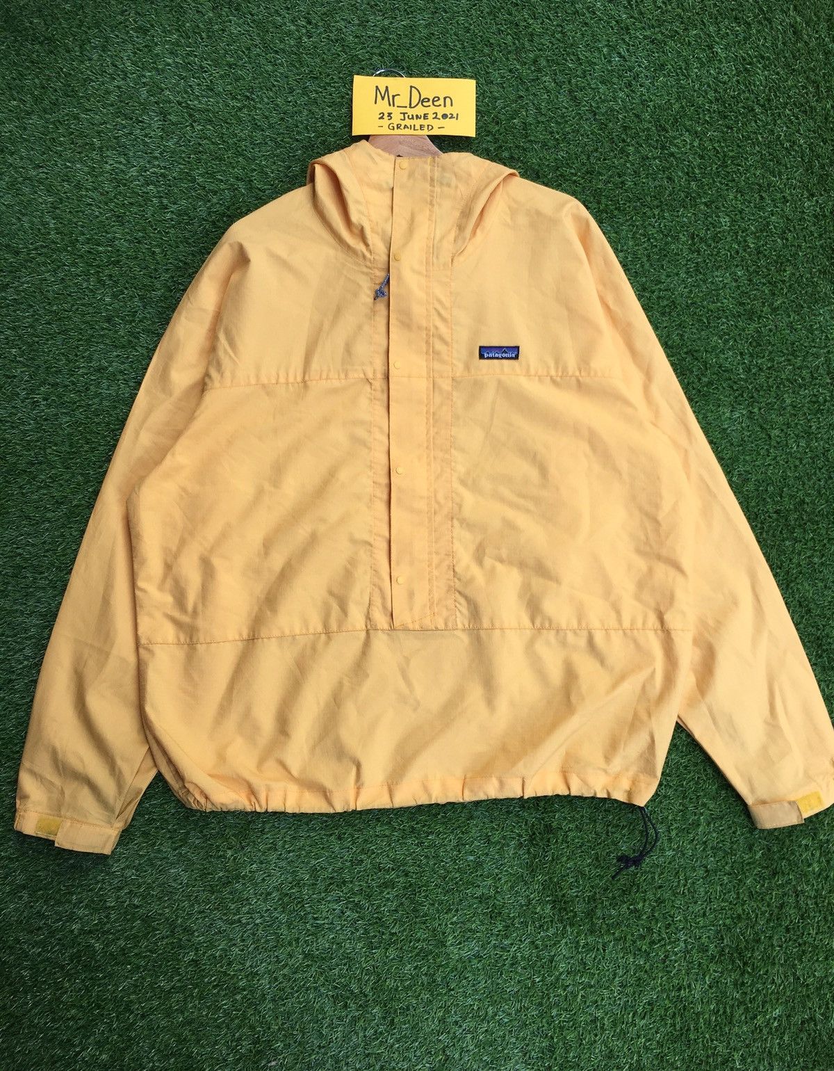 image of Vintage Patagonia Zip Up Hooded Windbreaker in Yellow, Men's (Size Large)
