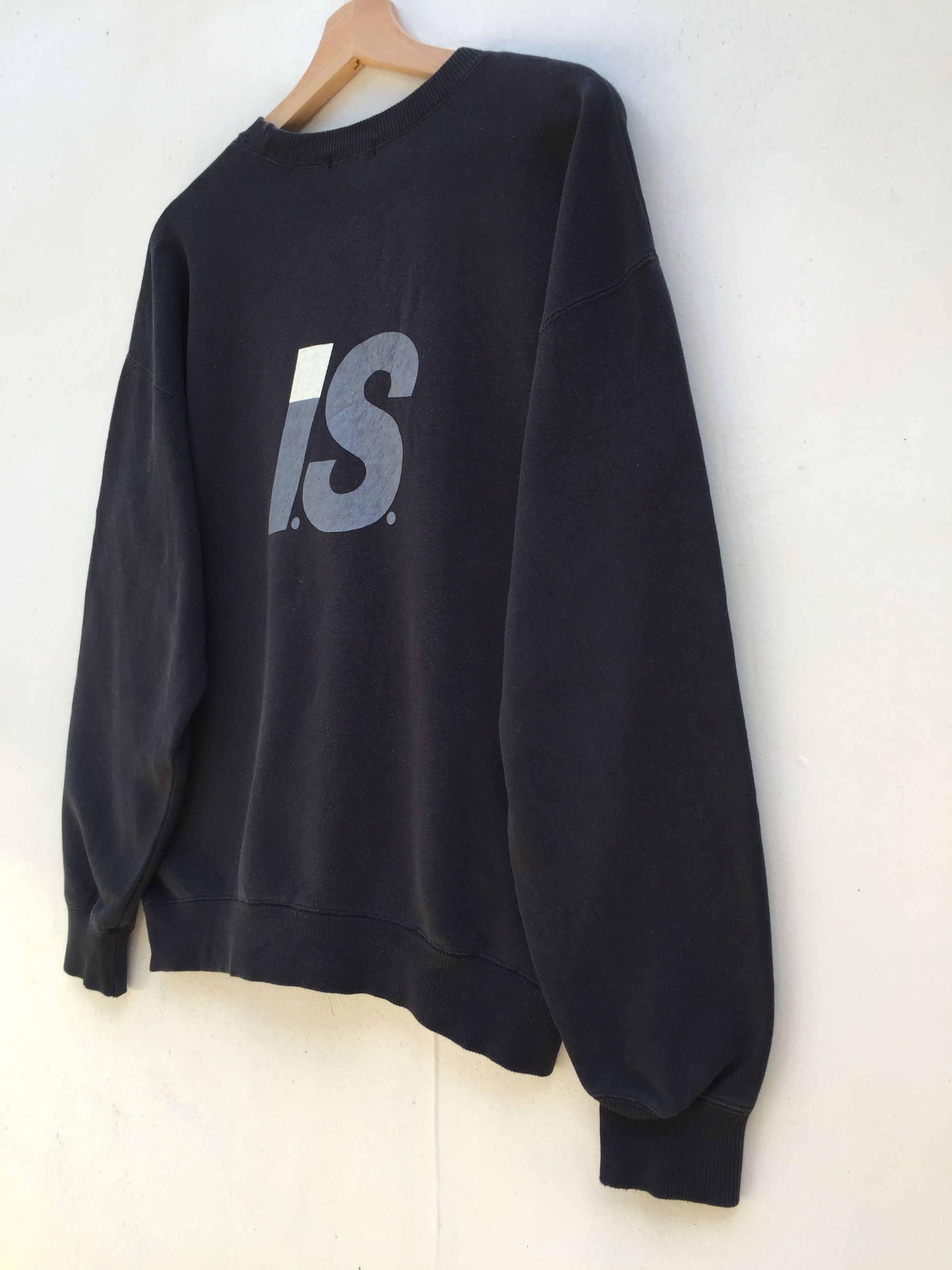 Issey Miyake Vtg 80s Issey Miyake Chisato Tsumori IS Logo Sweatshirt Size US M / EU 48-50 / 2 - 3 Thumbnail
