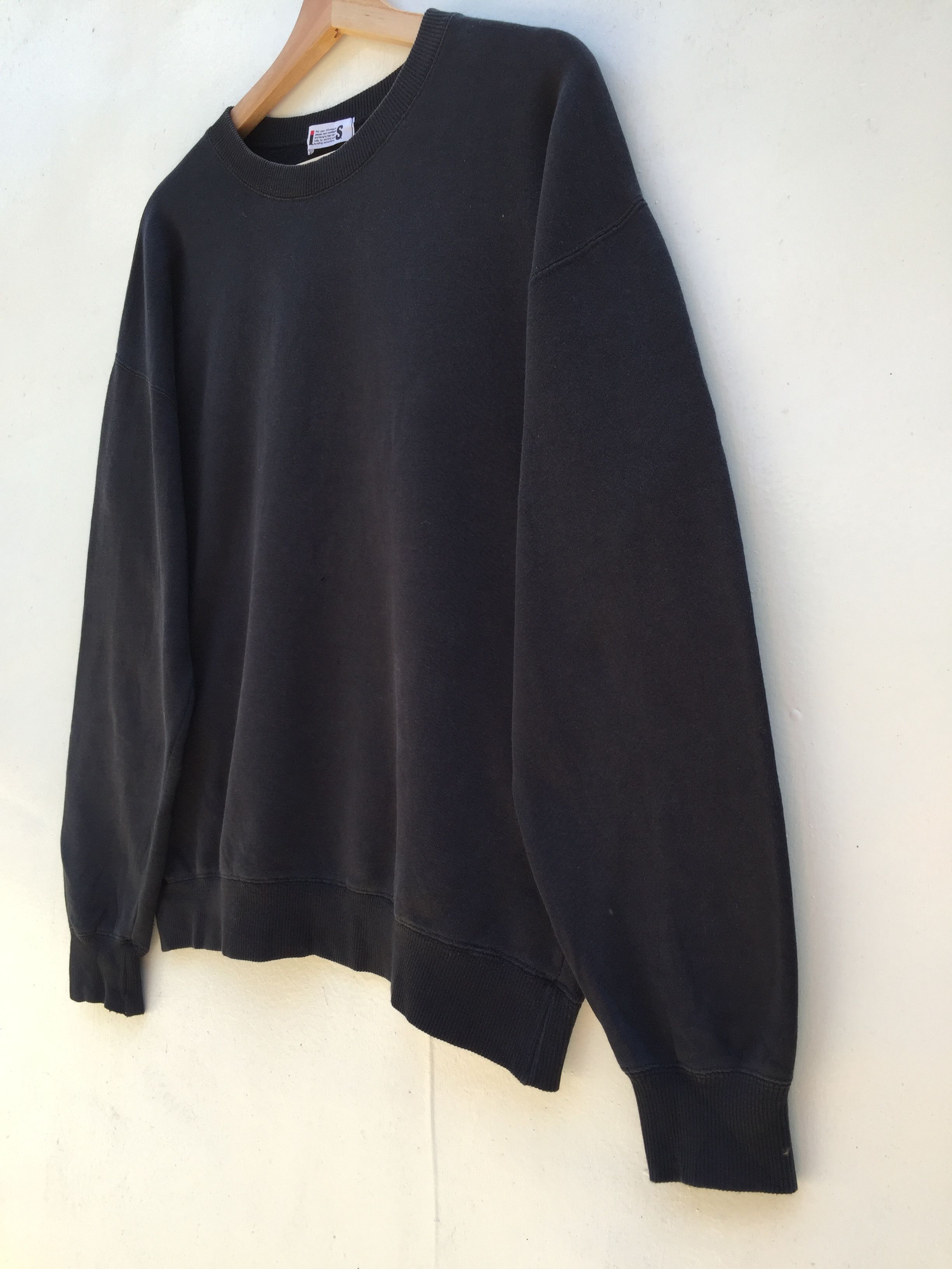 Issey Miyake Vtg 80s Issey Miyake Chisato Tsumori IS Logo Sweatshirt Size US M / EU 48-50 / 2 - 7 Thumbnail
